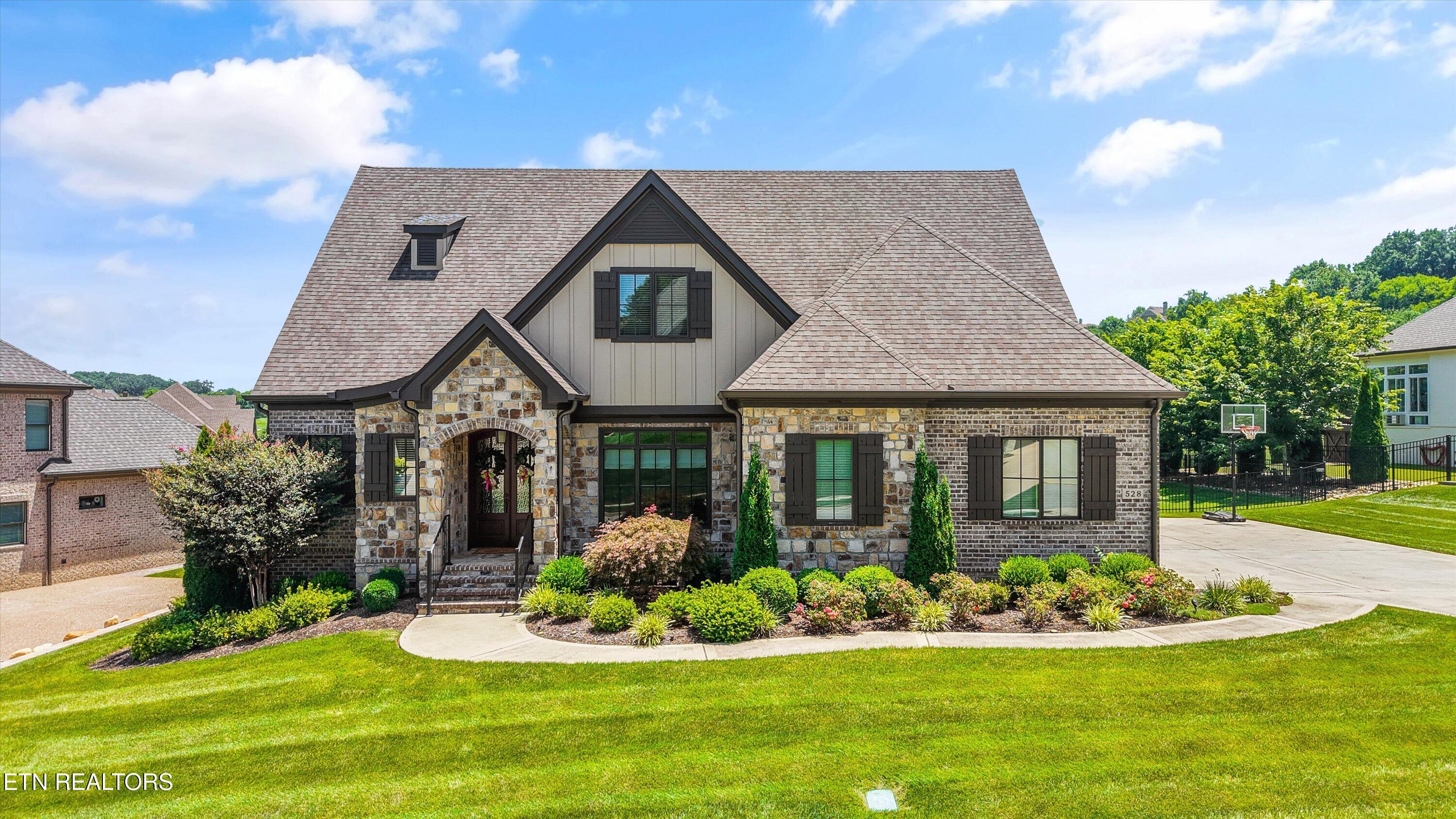 528 Larksong Drive Knoxville TN 37934