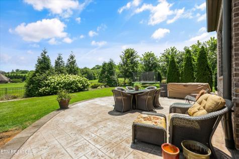 528 Larksong Drive Knoxville TN 37934