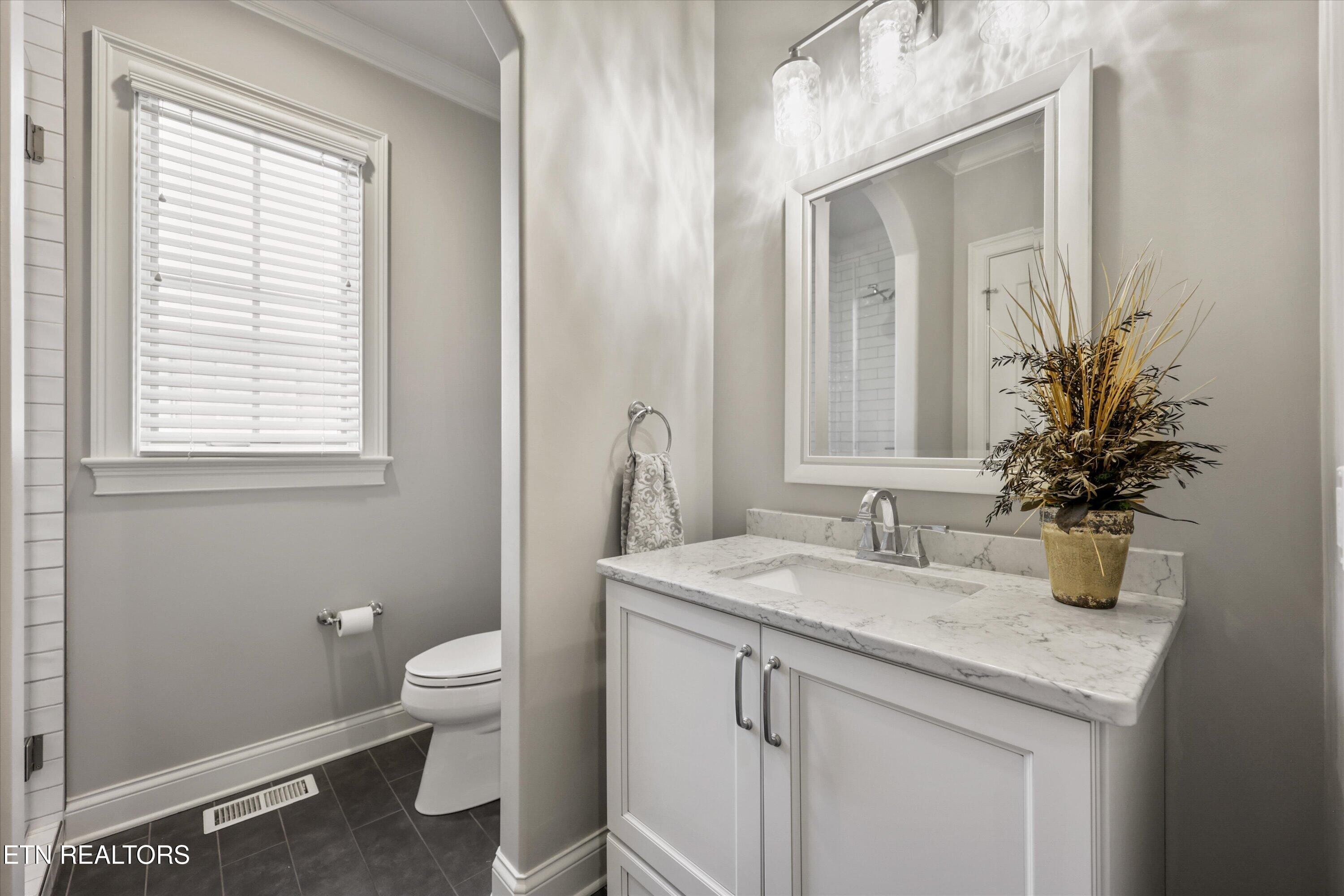 528 Larksong Drive Knoxville TN 37934