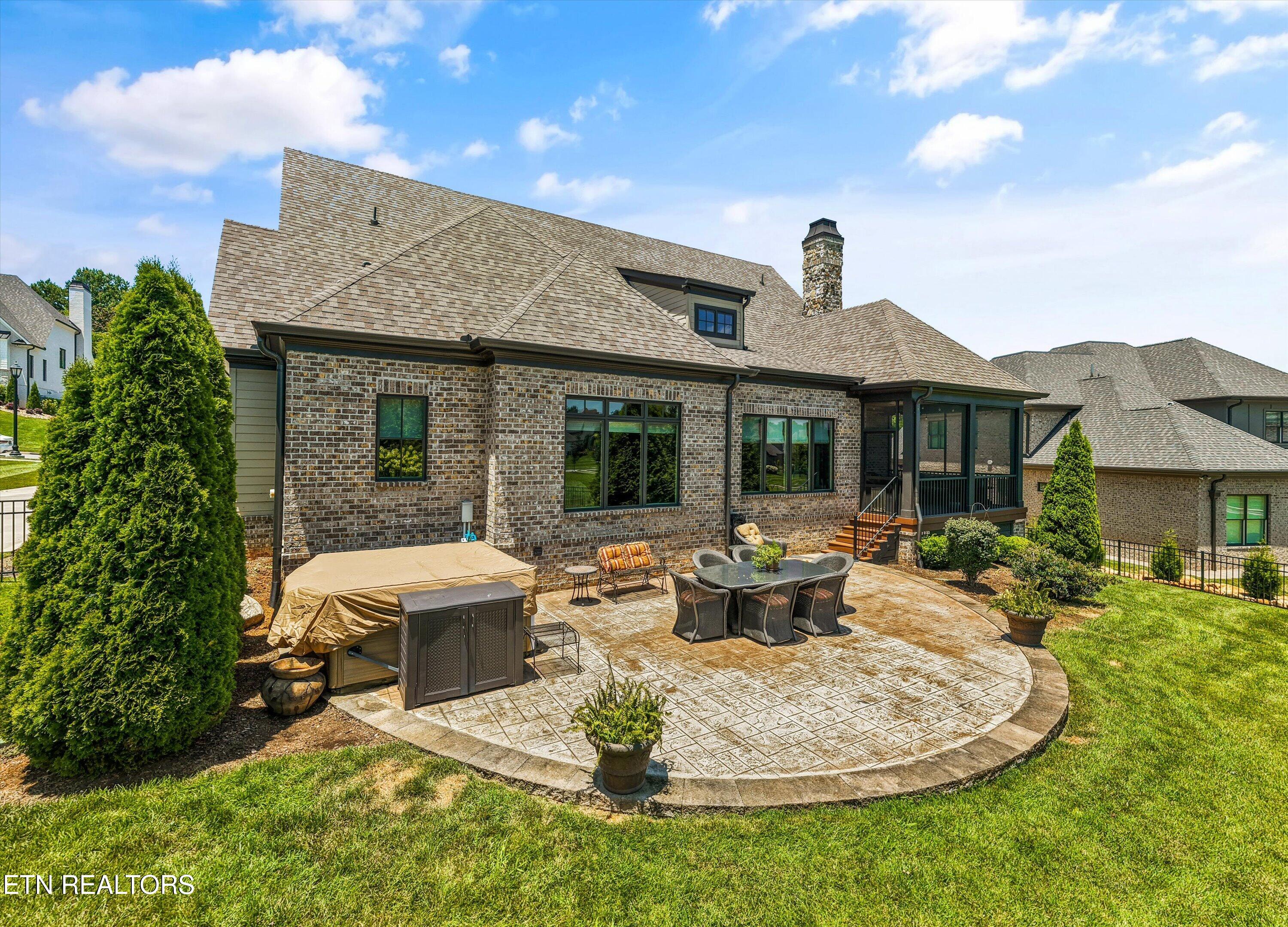 528 Larksong Drive Knoxville TN 37934