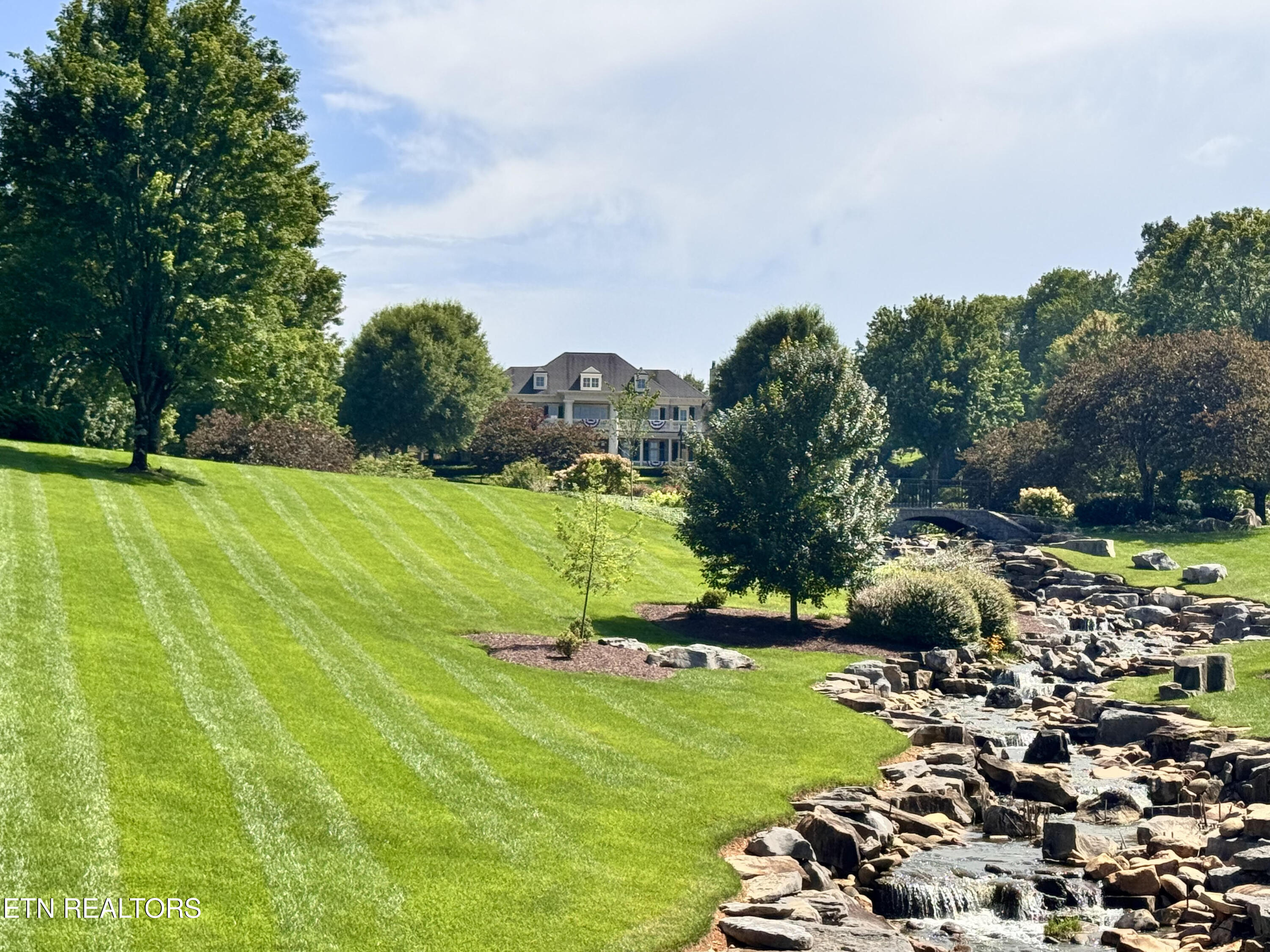 528 Larksong Drive Knoxville TN 37934