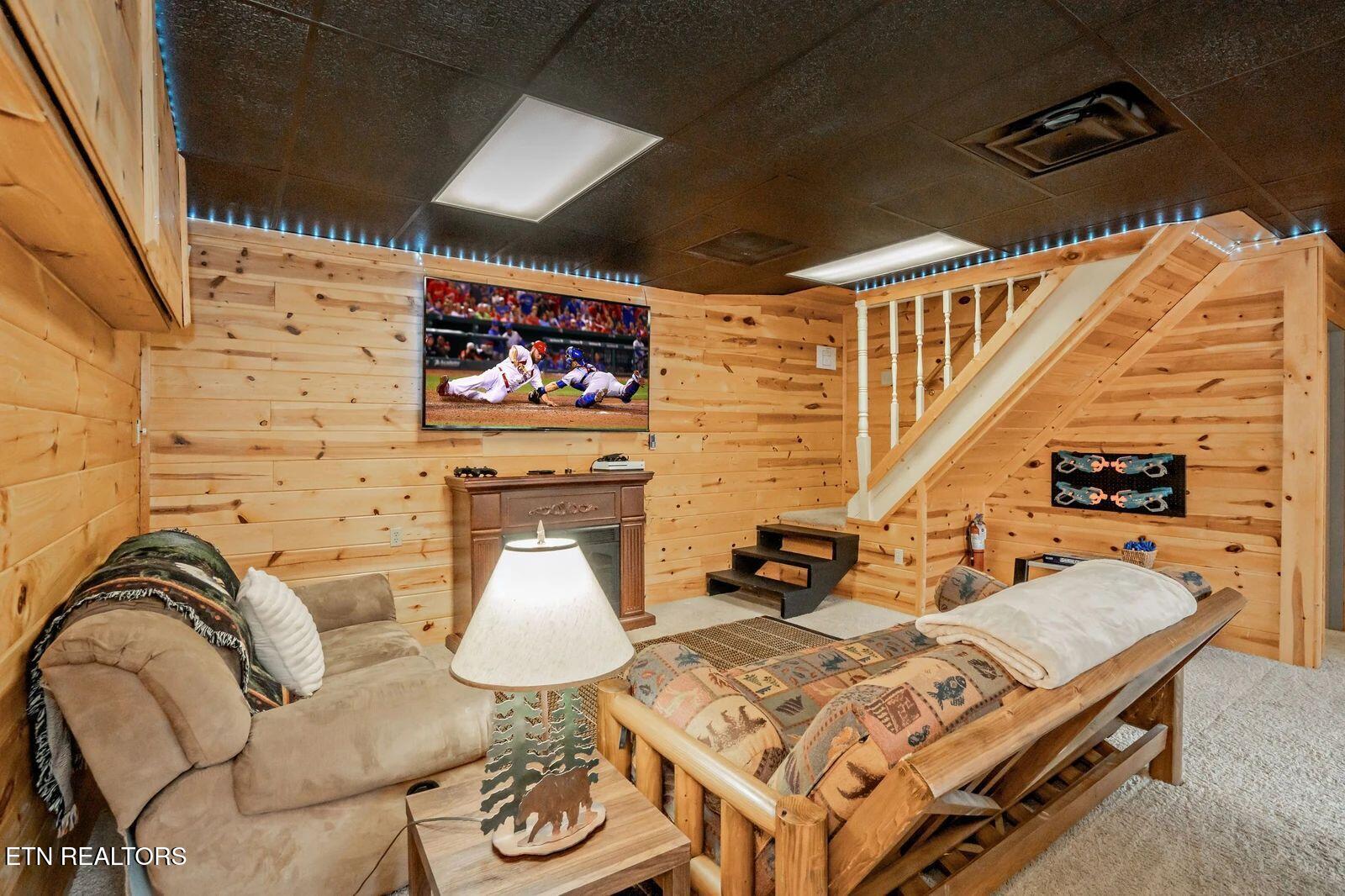 4164 Lumber Jack Way Sevierville TN 37876