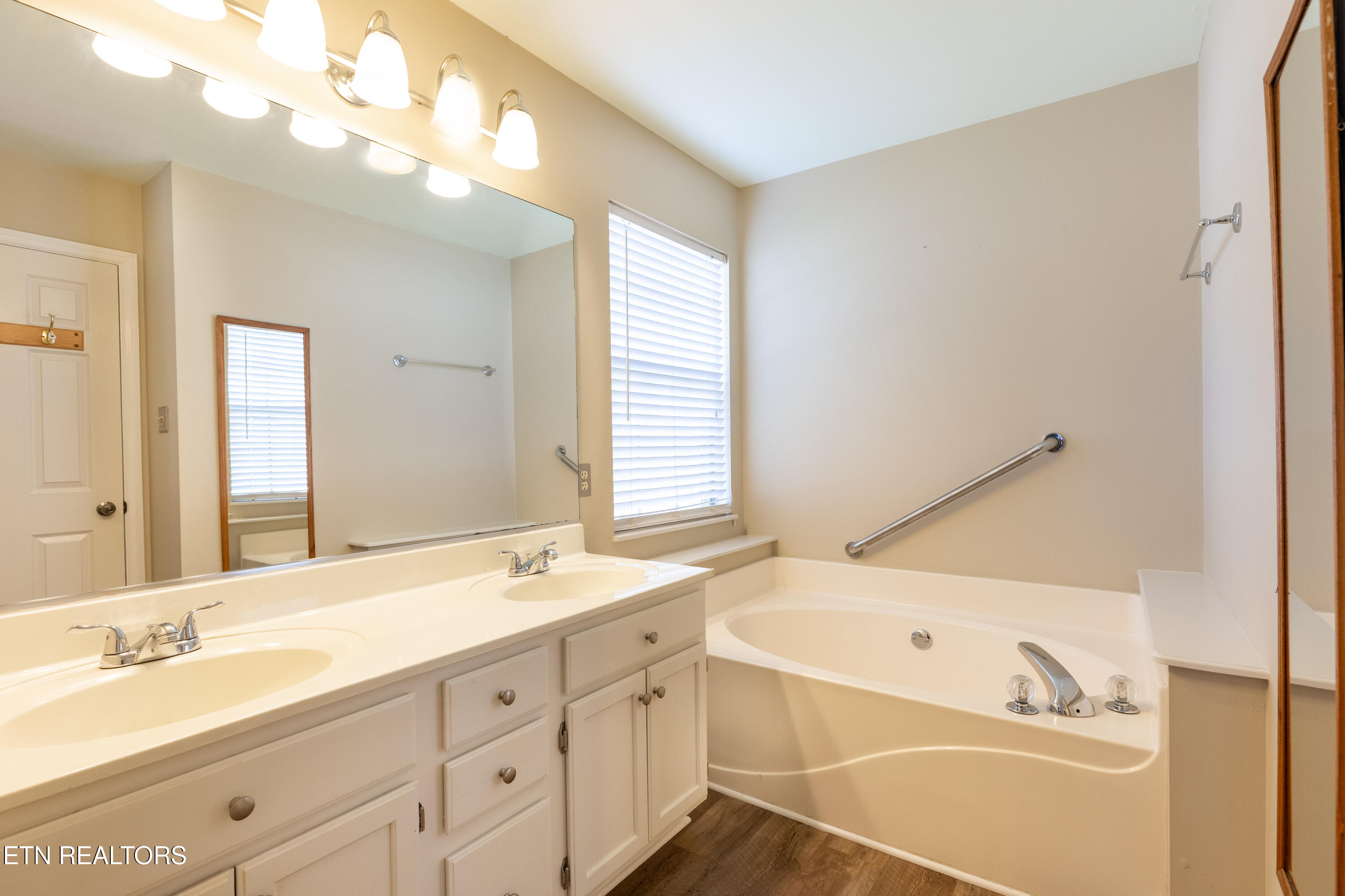 10145 Rockbrook Drive Knoxville TN 37931