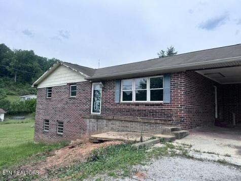 113 Smith Lane Harriman TN 37748