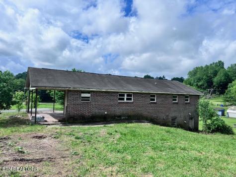 113 Smith Lane Harriman TN 37748
