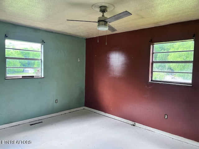 113 Smith Lane Harriman TN 37748