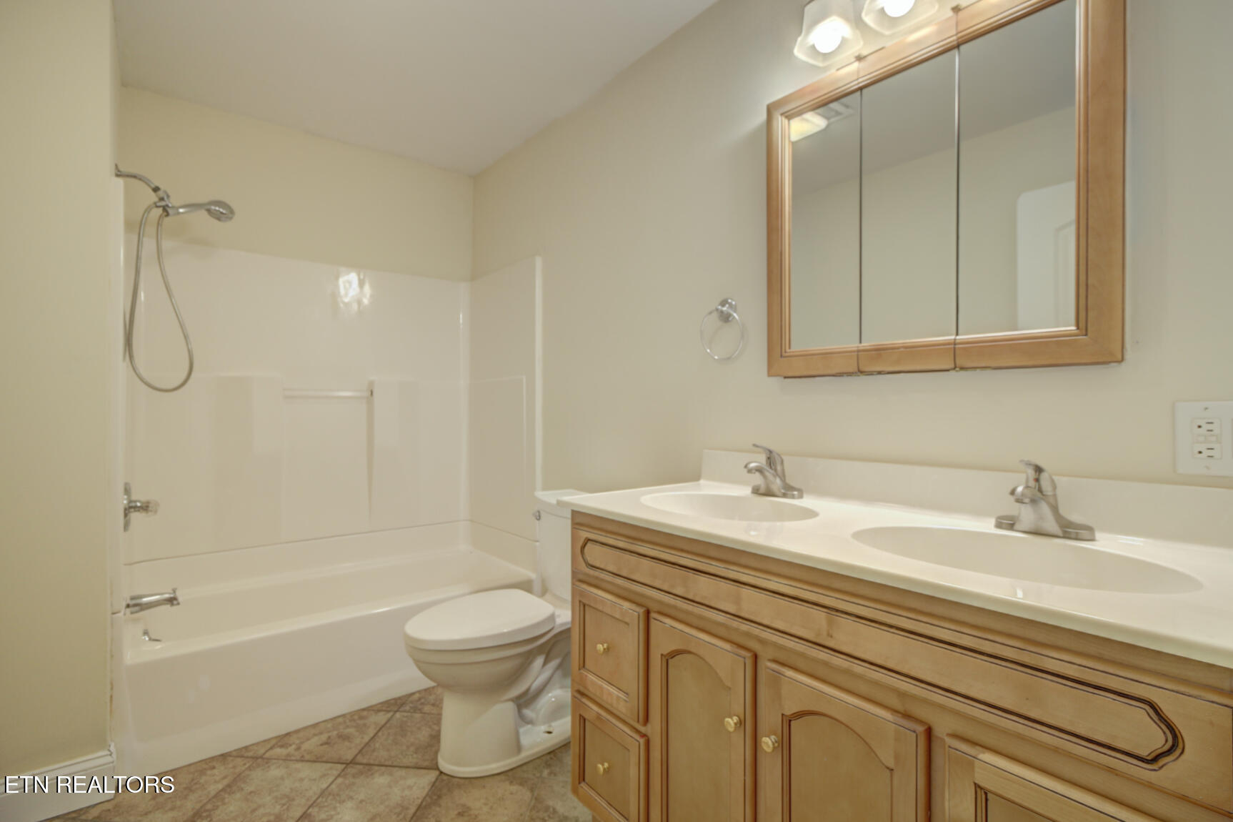 1603 Hope Way Knoxville TN 37909