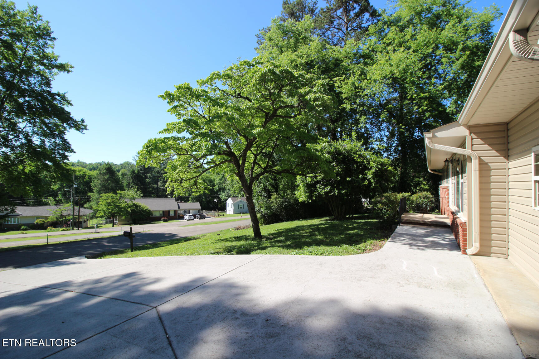1603 Hope Way Knoxville TN 37909
