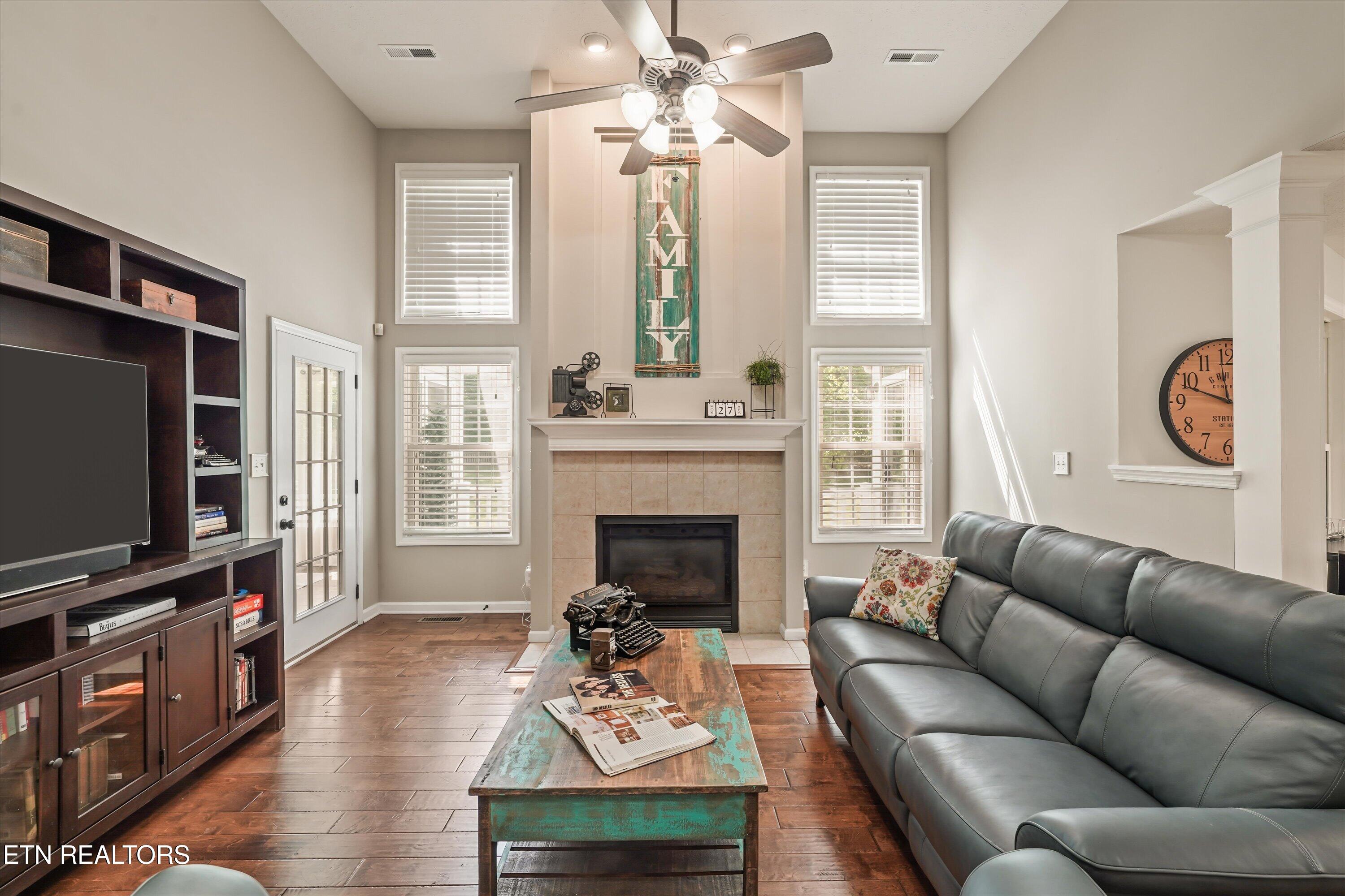7523 Oak Ridge Highway Knoxville TN 37931