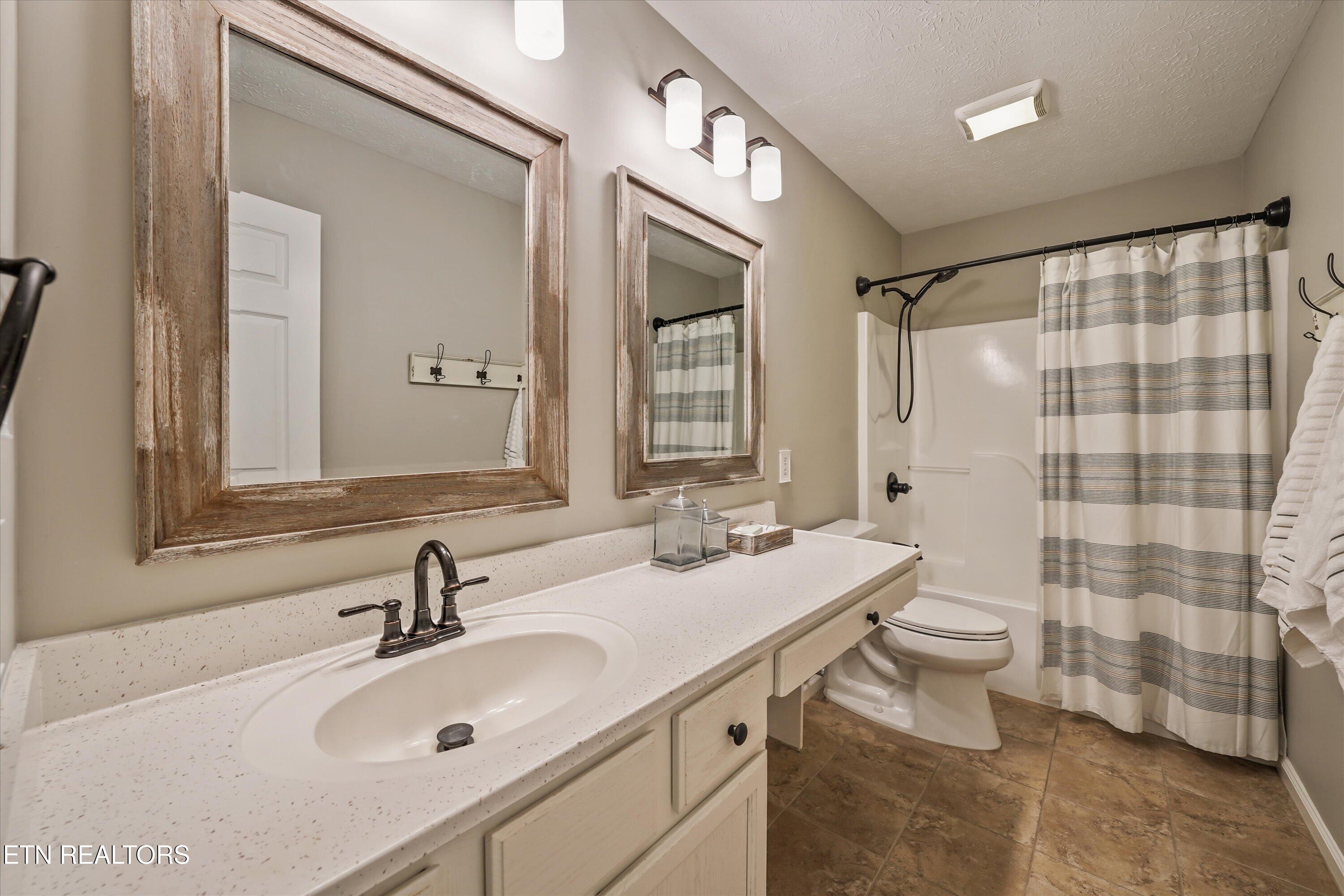 7523 Oak Ridge Highway Knoxville TN 37931