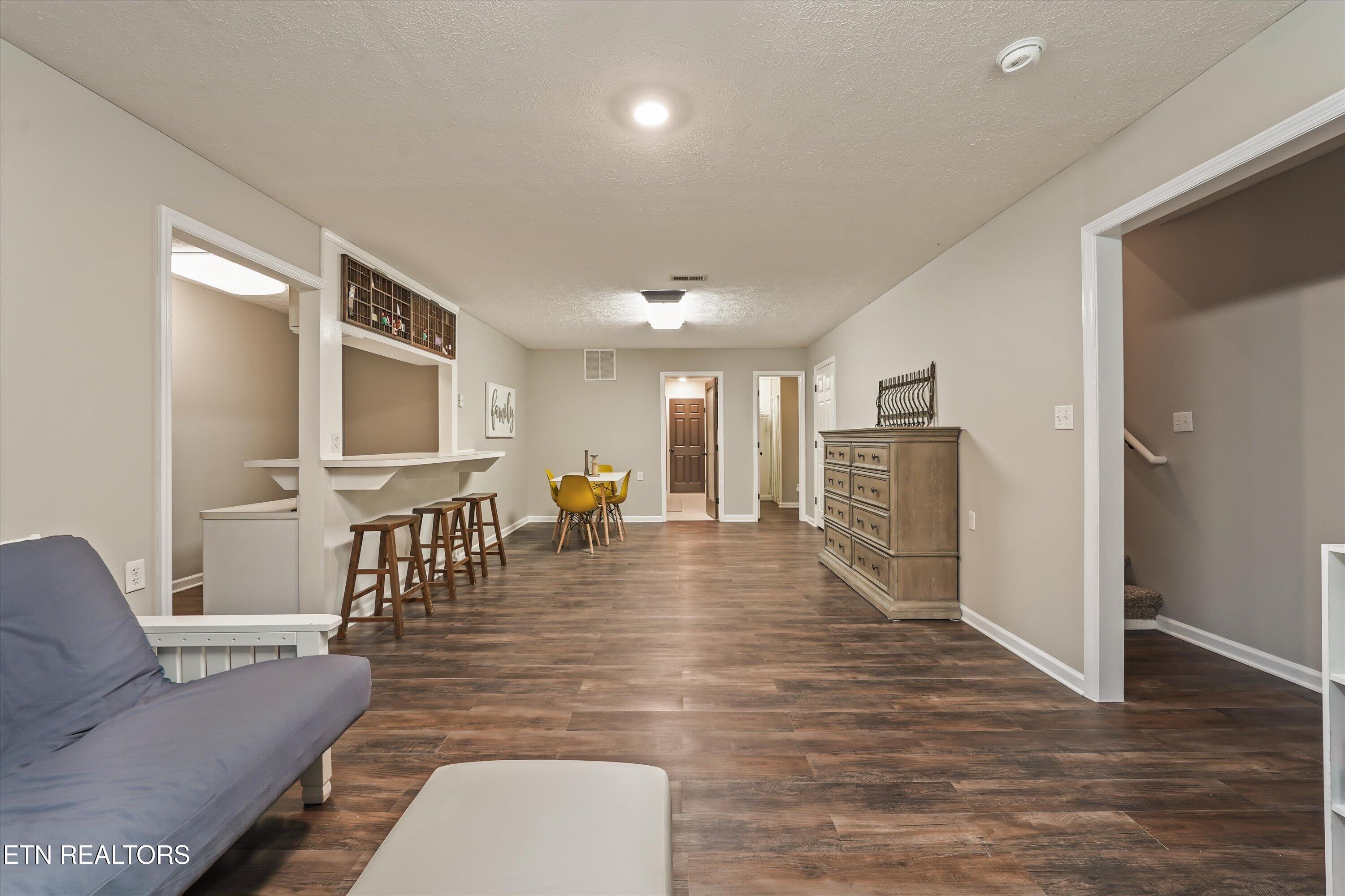 7523 Oak Ridge Highway Knoxville TN 37931