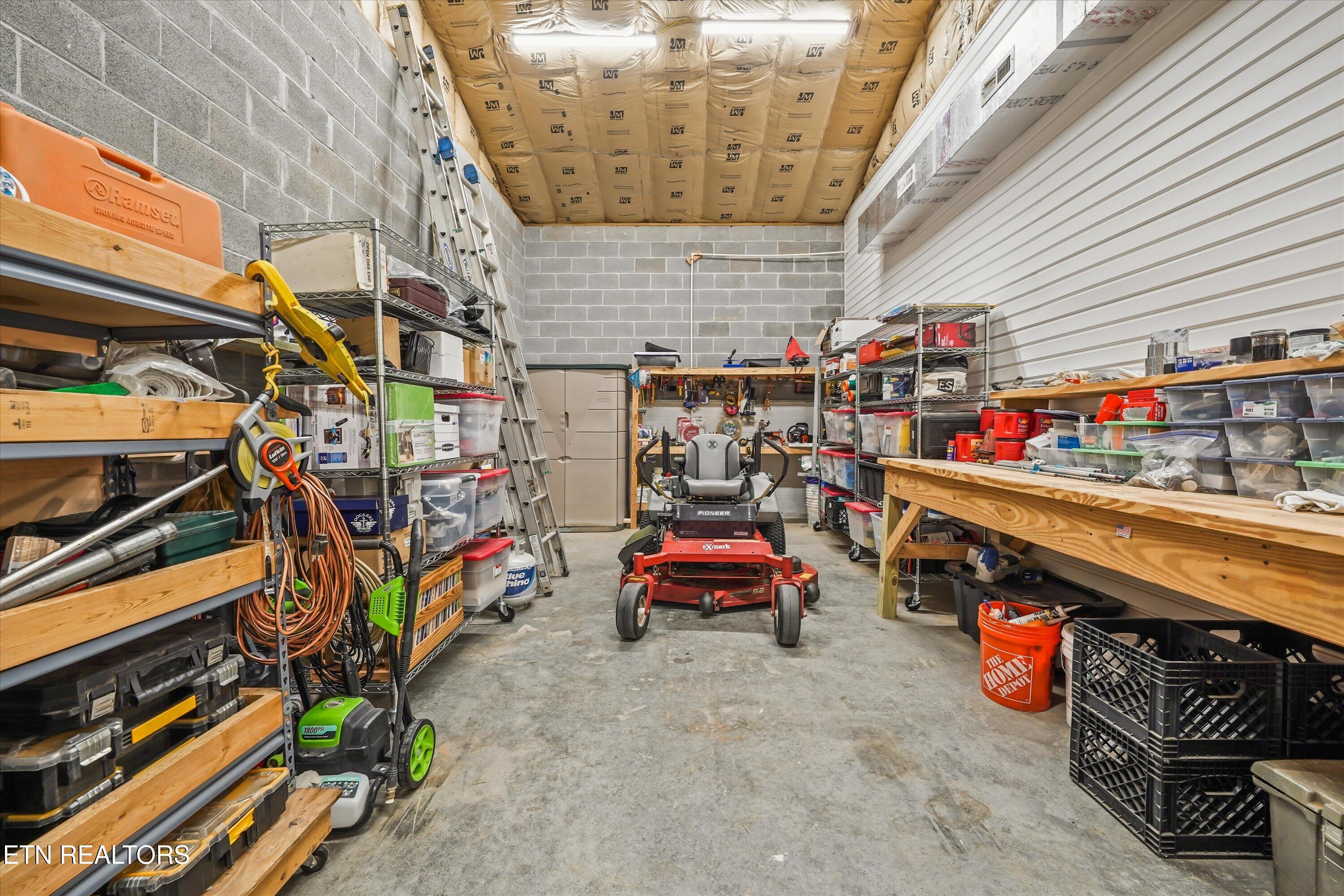 7523 Oak Ridge Highway Knoxville TN 37931