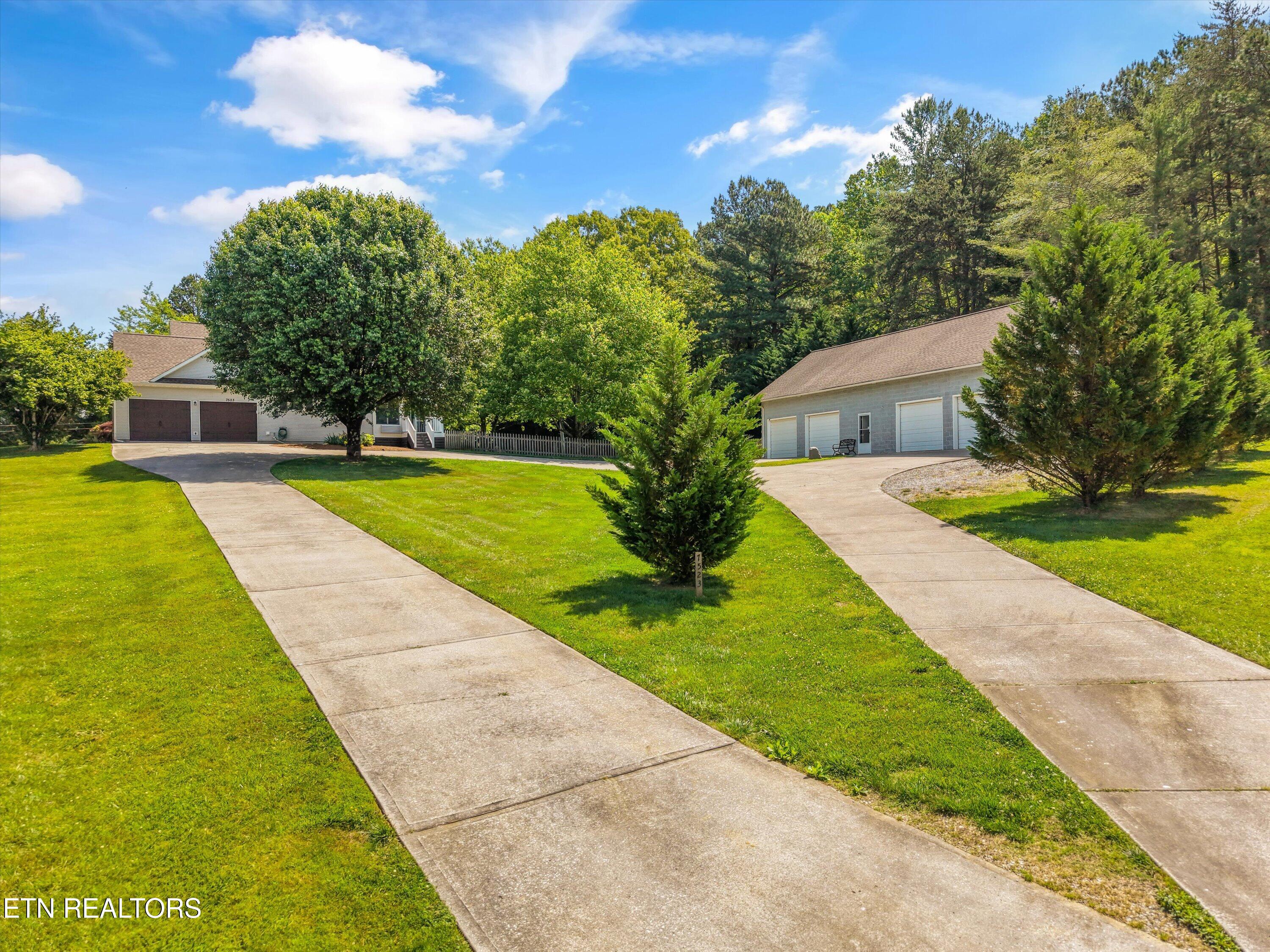 7523 Oak Ridge Highway Knoxville TN 37931