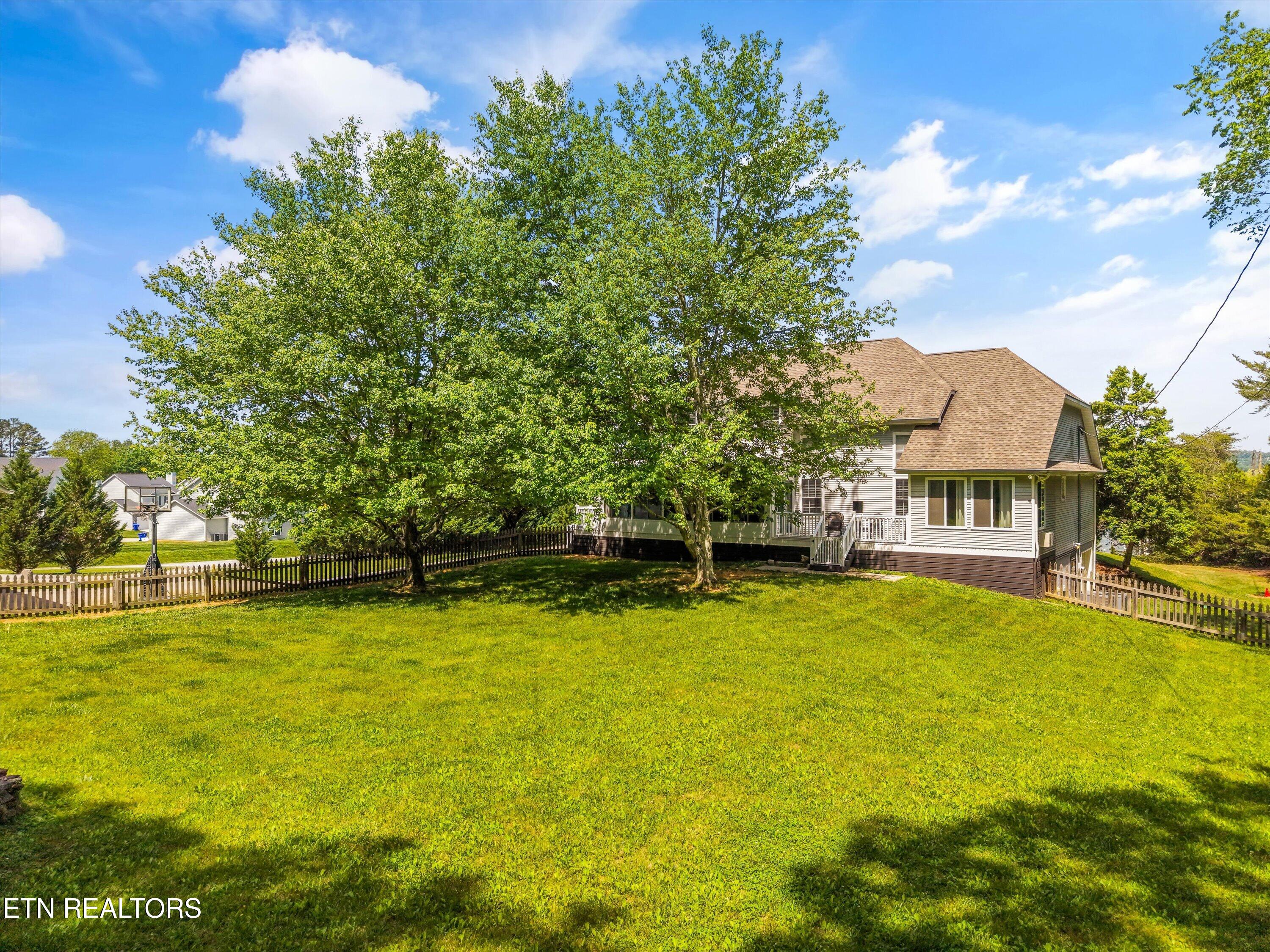 7523 Oak Ridge Highway Knoxville TN 37931