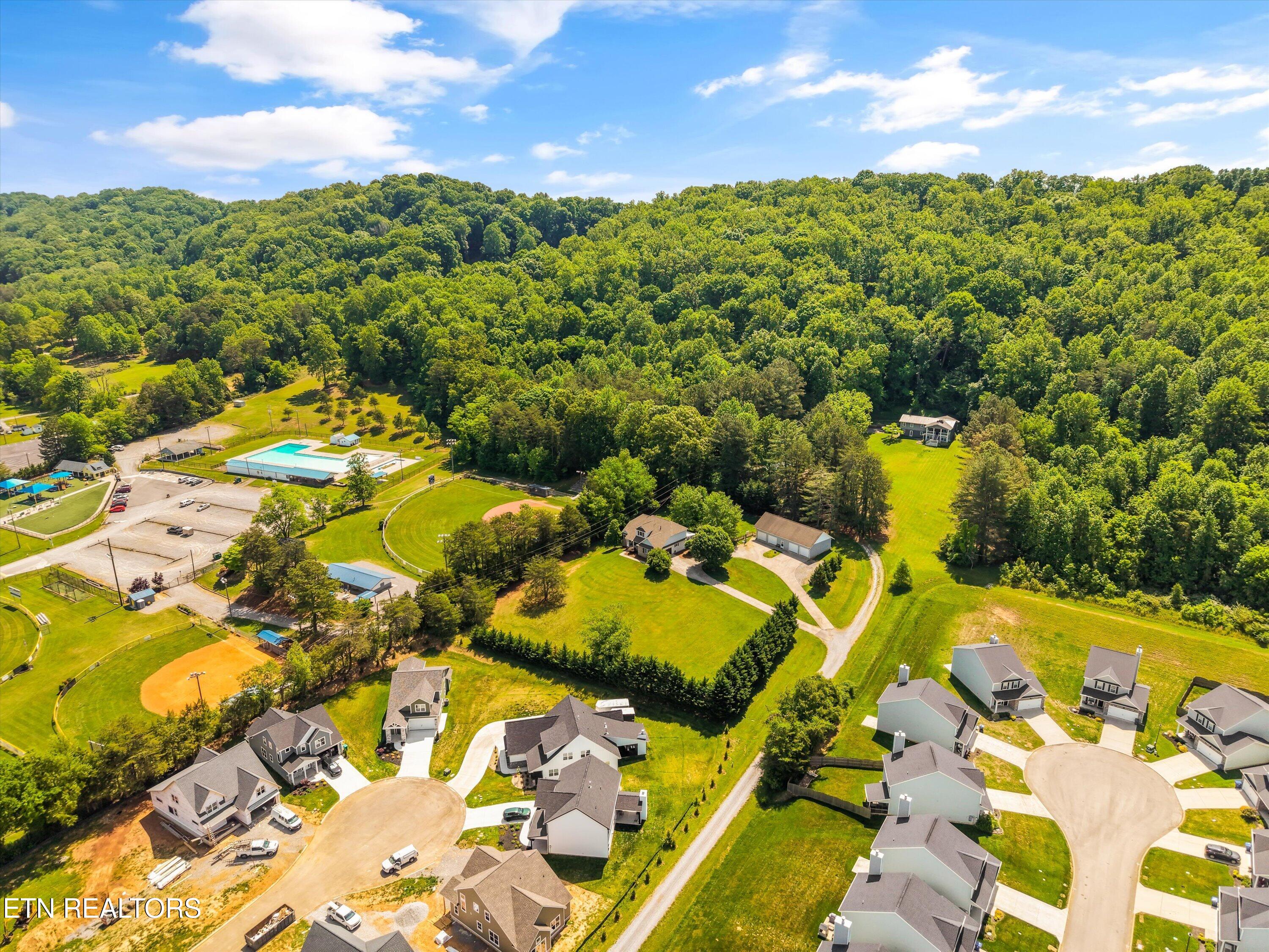 7523 Oak Ridge Highway Knoxville TN 37931