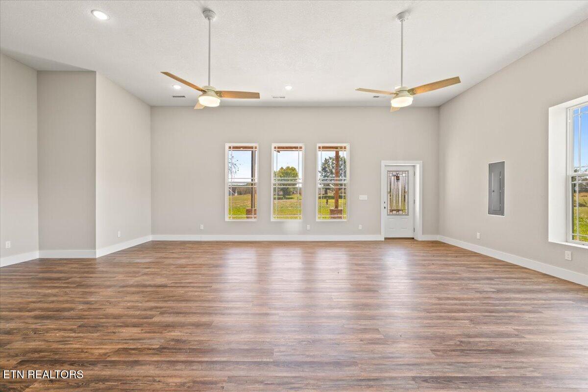 522 Lavender View Lane Speedwell TN 37870