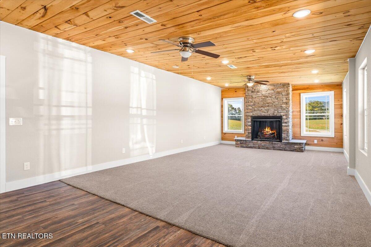 522 Lavender View Lane Speedwell TN 37870