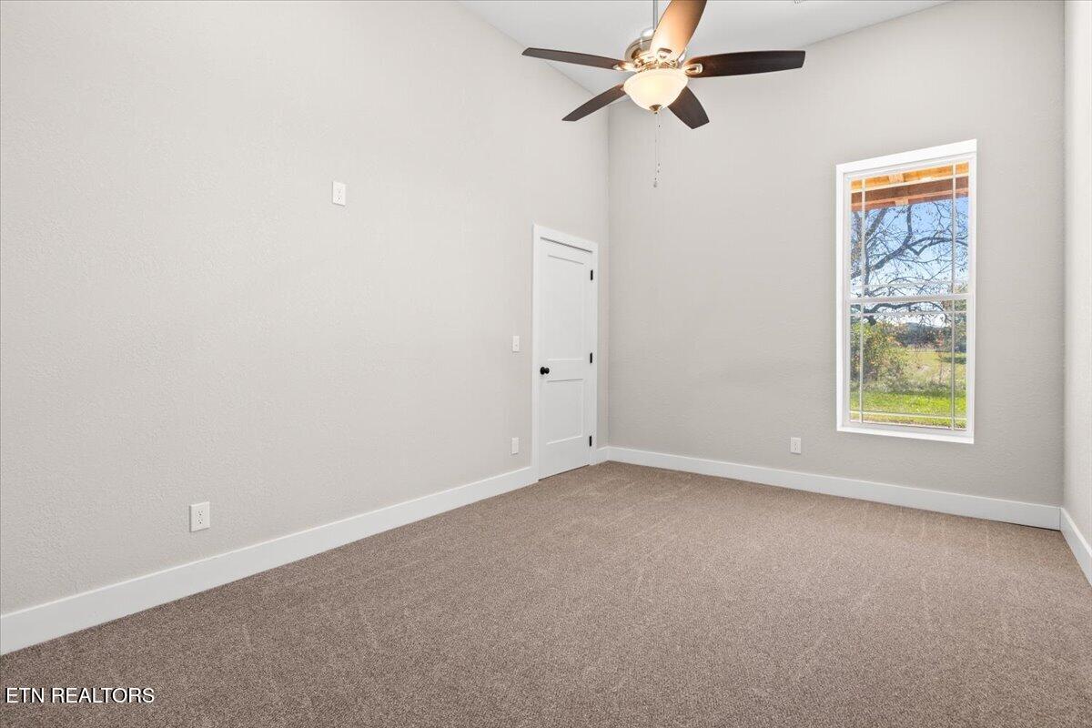 522 Lavender View Lane Speedwell TN 37870