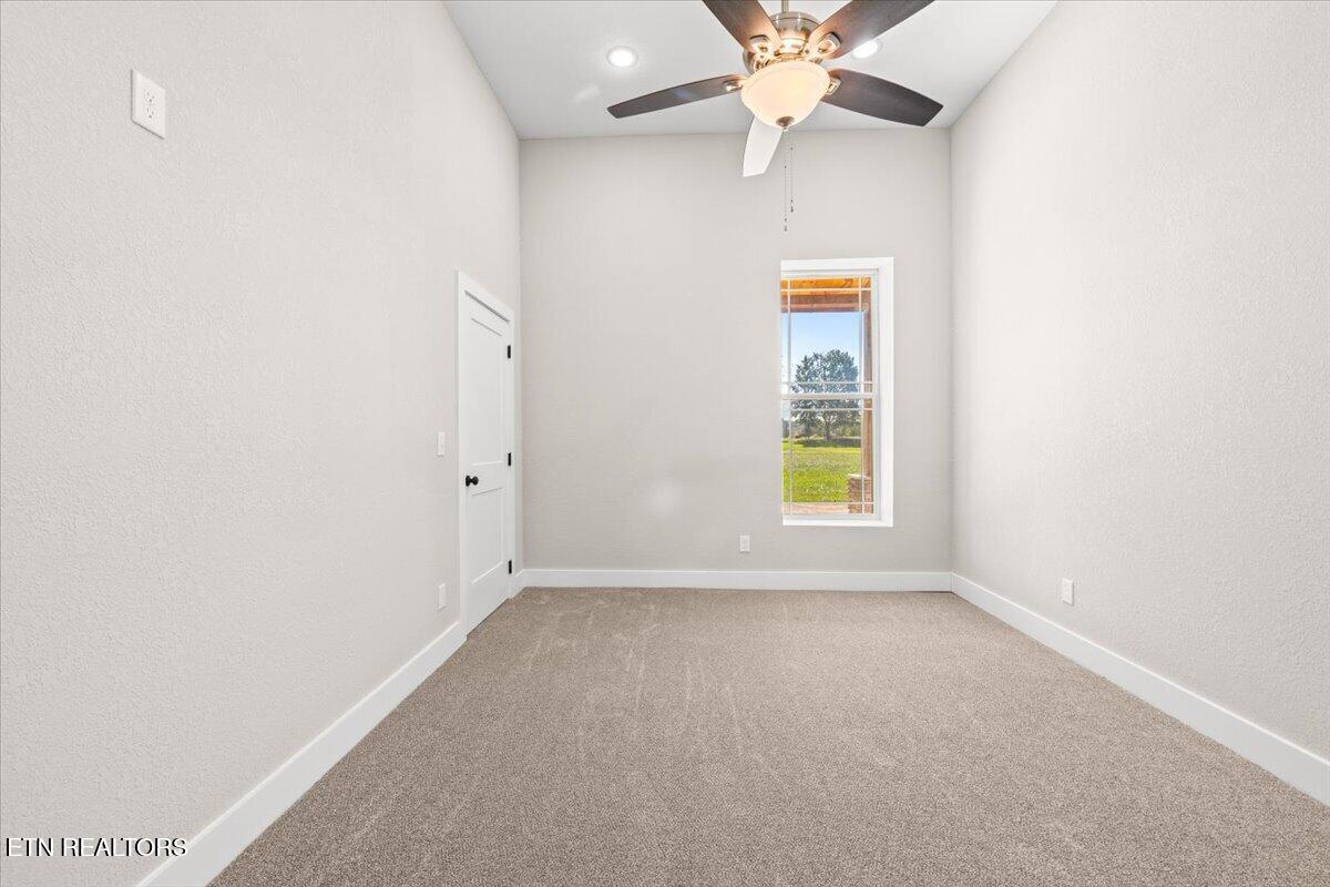 522 Lavender View Lane Speedwell TN 37870