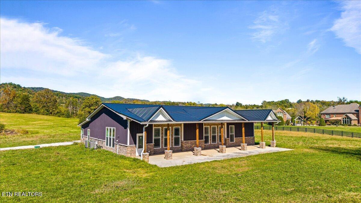 522 Lavender View Lane Speedwell TN 37870