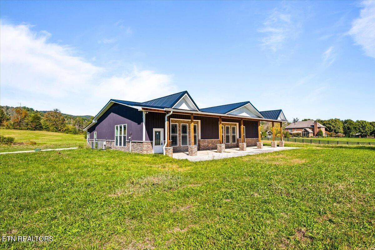 522 Lavender View Lane Speedwell TN 37870