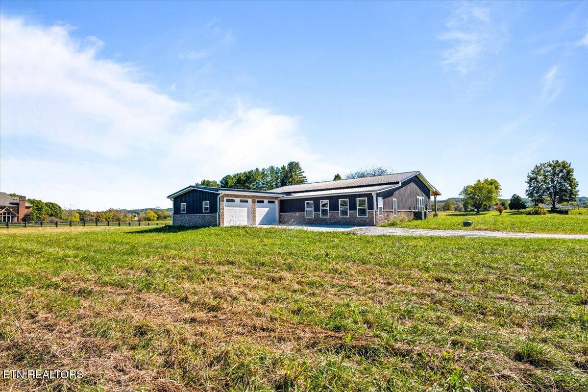 522 Lavender View Lane Speedwell TN 37870
