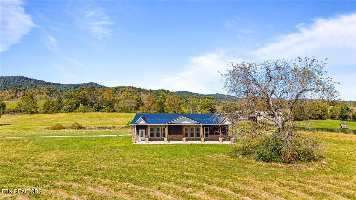 522 Lavender View Lane Speedwell TN 37870