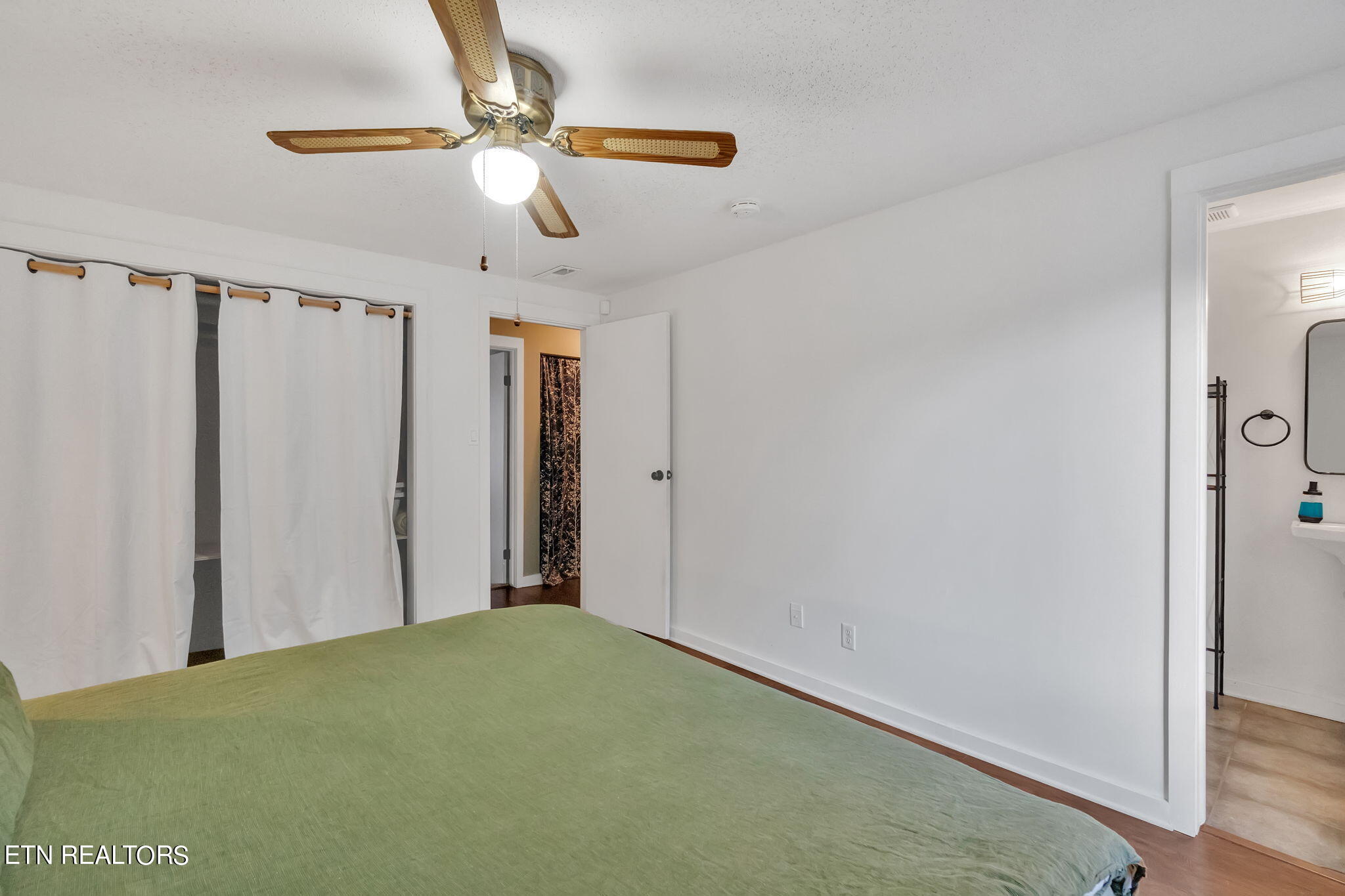 4320 Twin Pines Drive Knoxville TN 37921