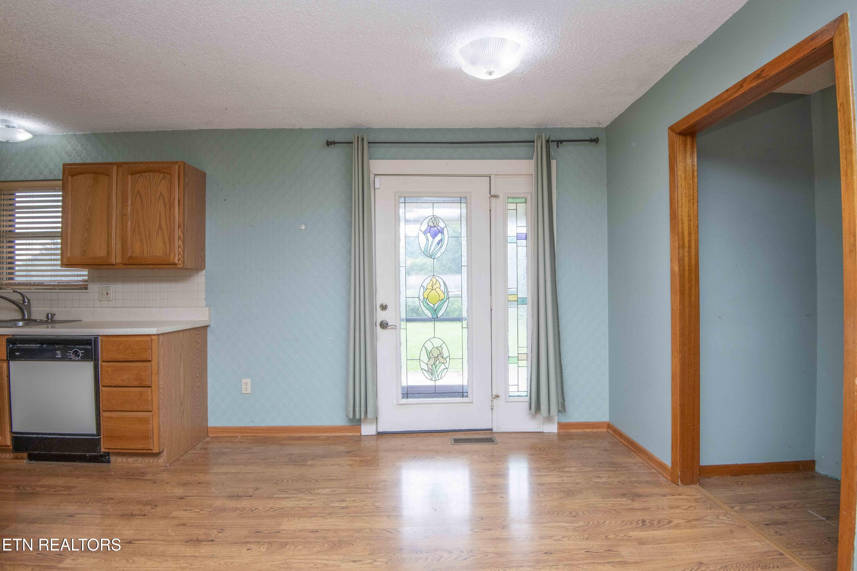 1732 Maplecrest Drive Louisville TN 37777