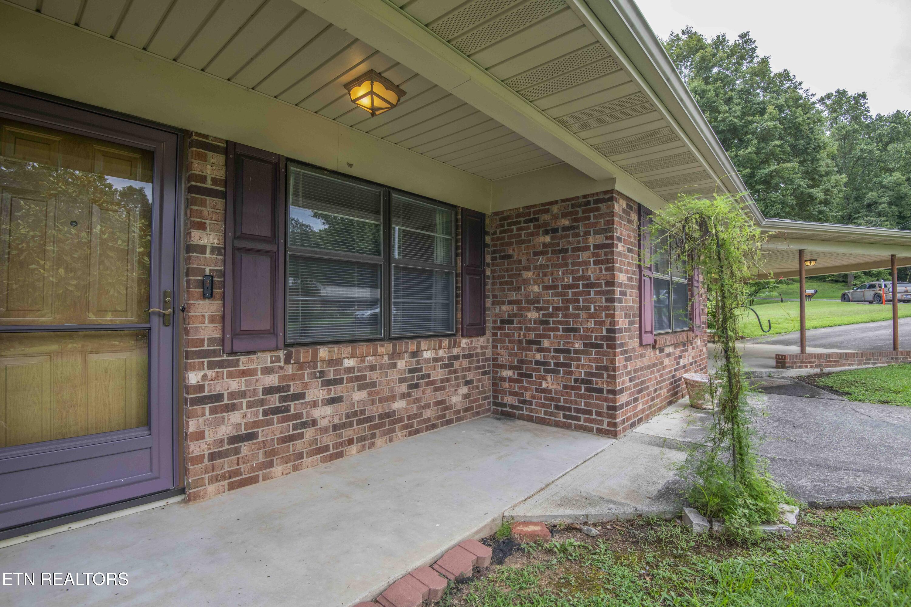 1732 Maplecrest Drive Louisville TN 37777