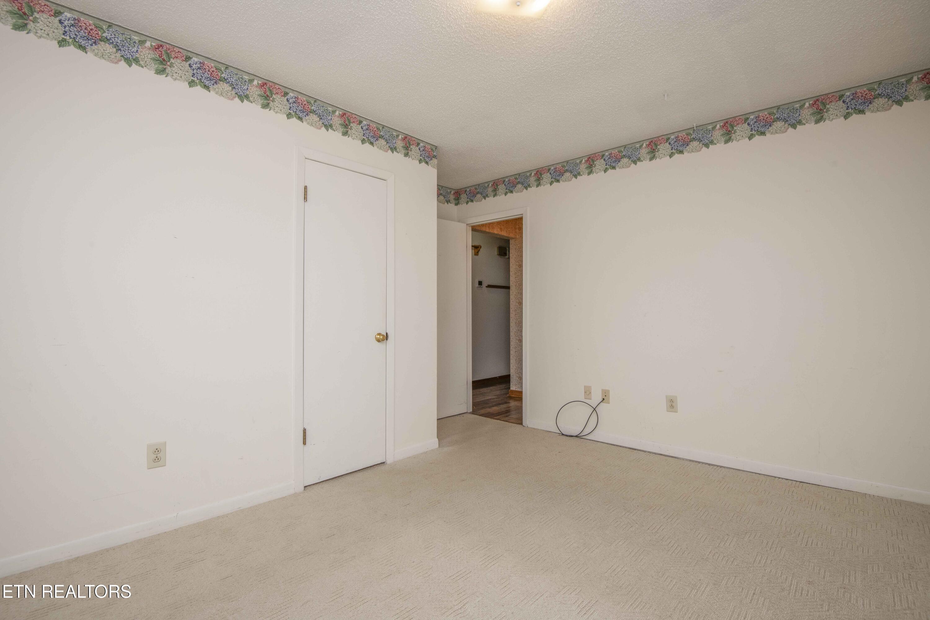 1732 Maplecrest Drive Louisville TN 37777