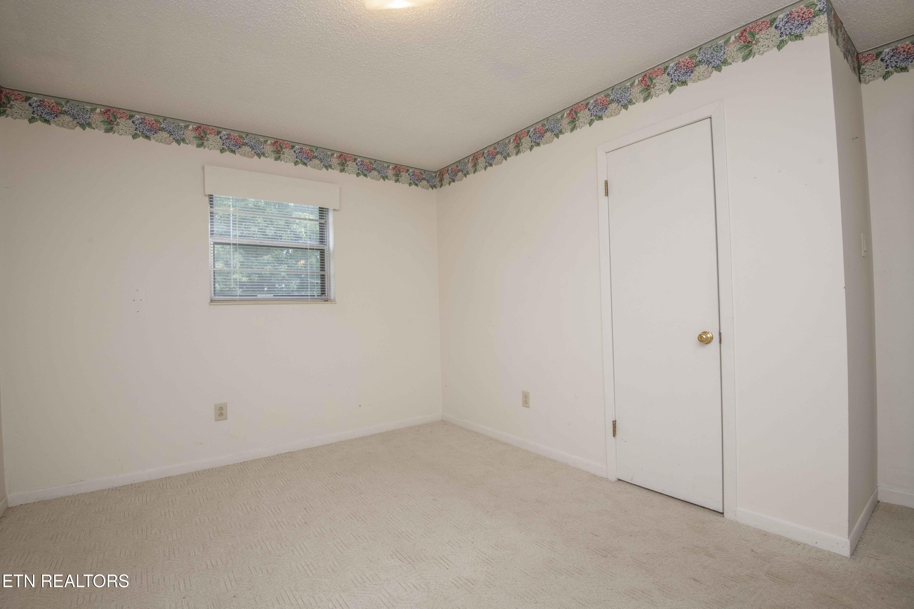1732 Maplecrest Drive Louisville TN 37777
