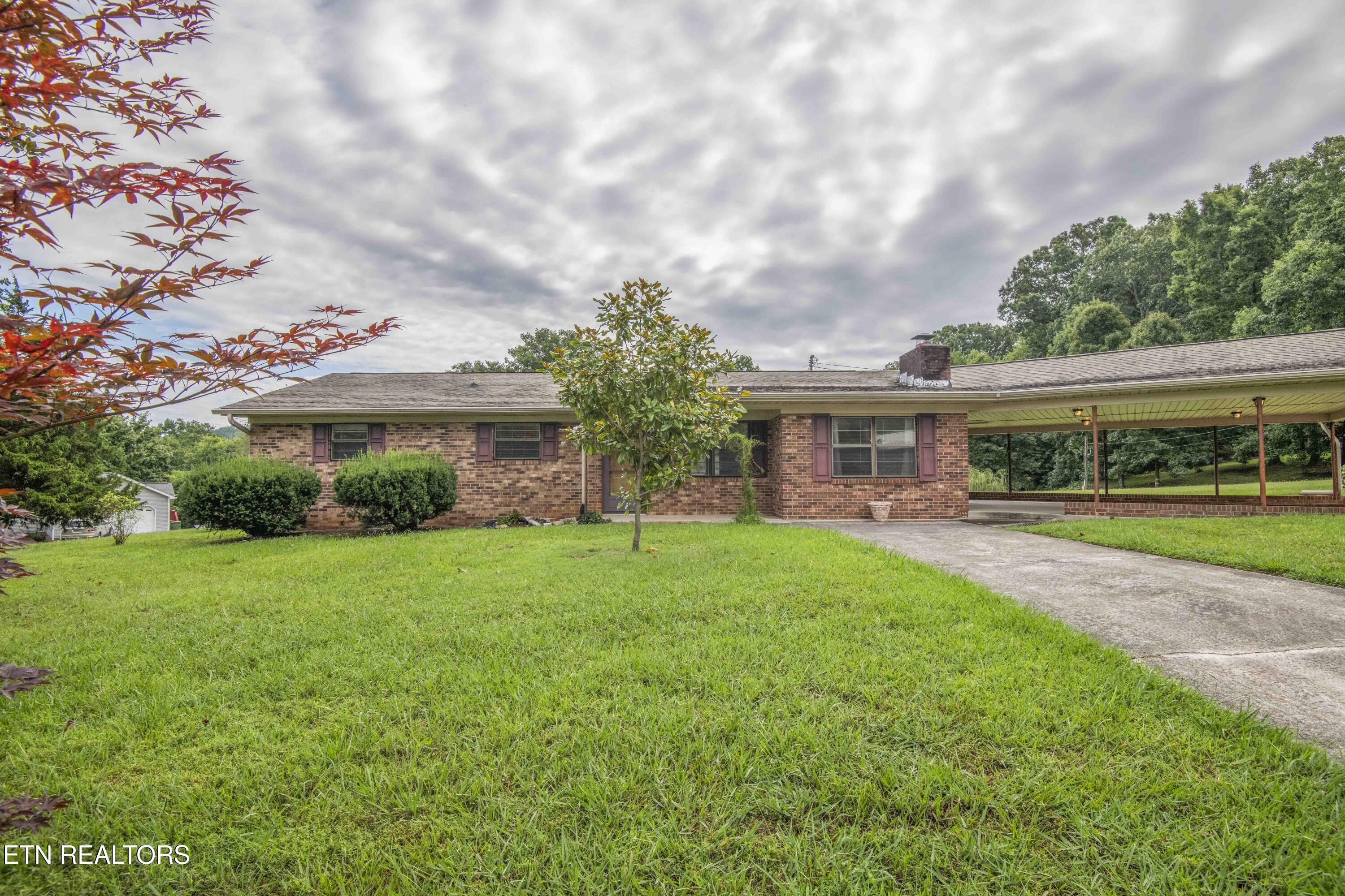 1732 Maplecrest Drive Louisville TN 37777