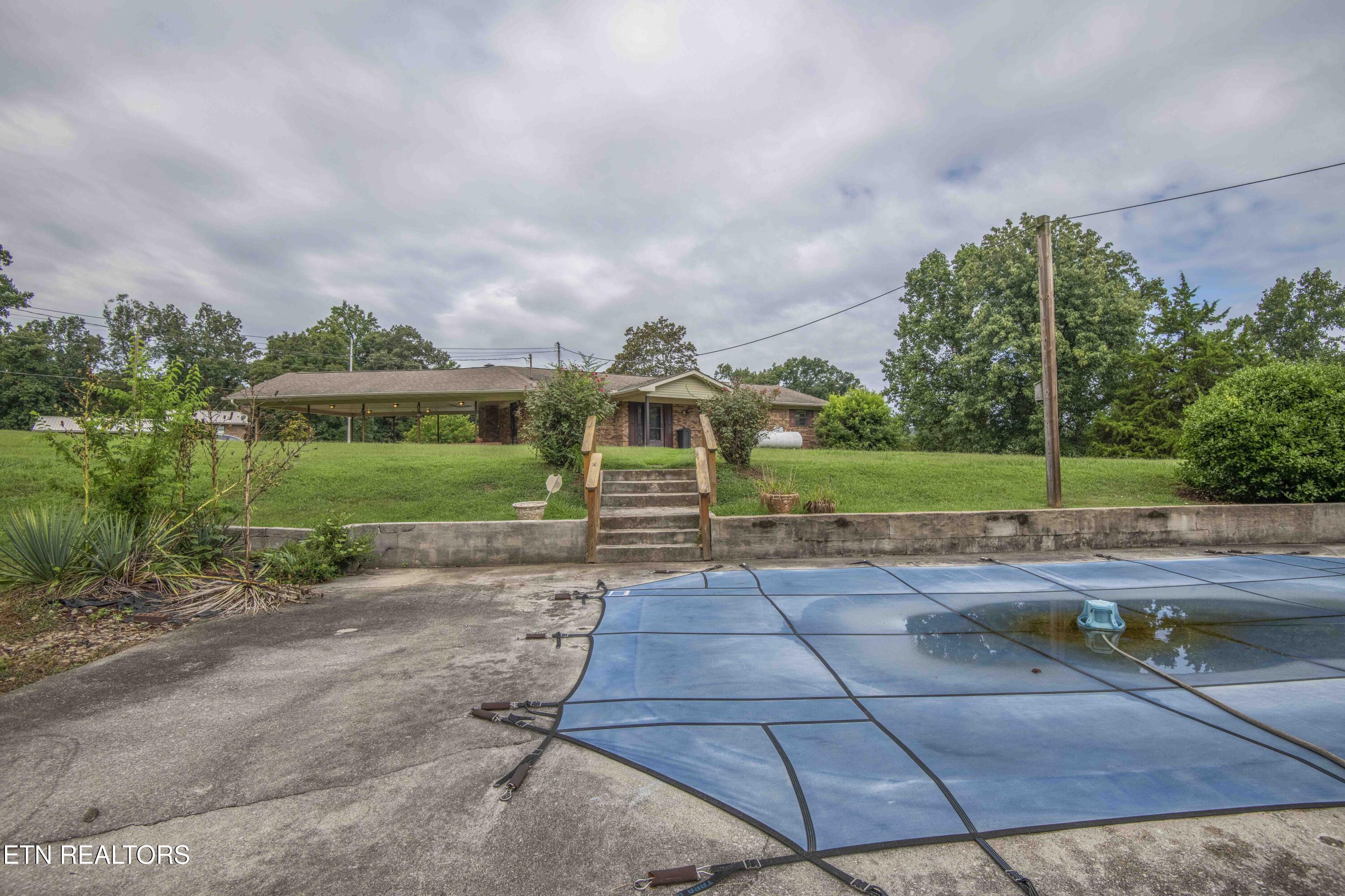 1732 Maplecrest Drive Louisville TN 37777