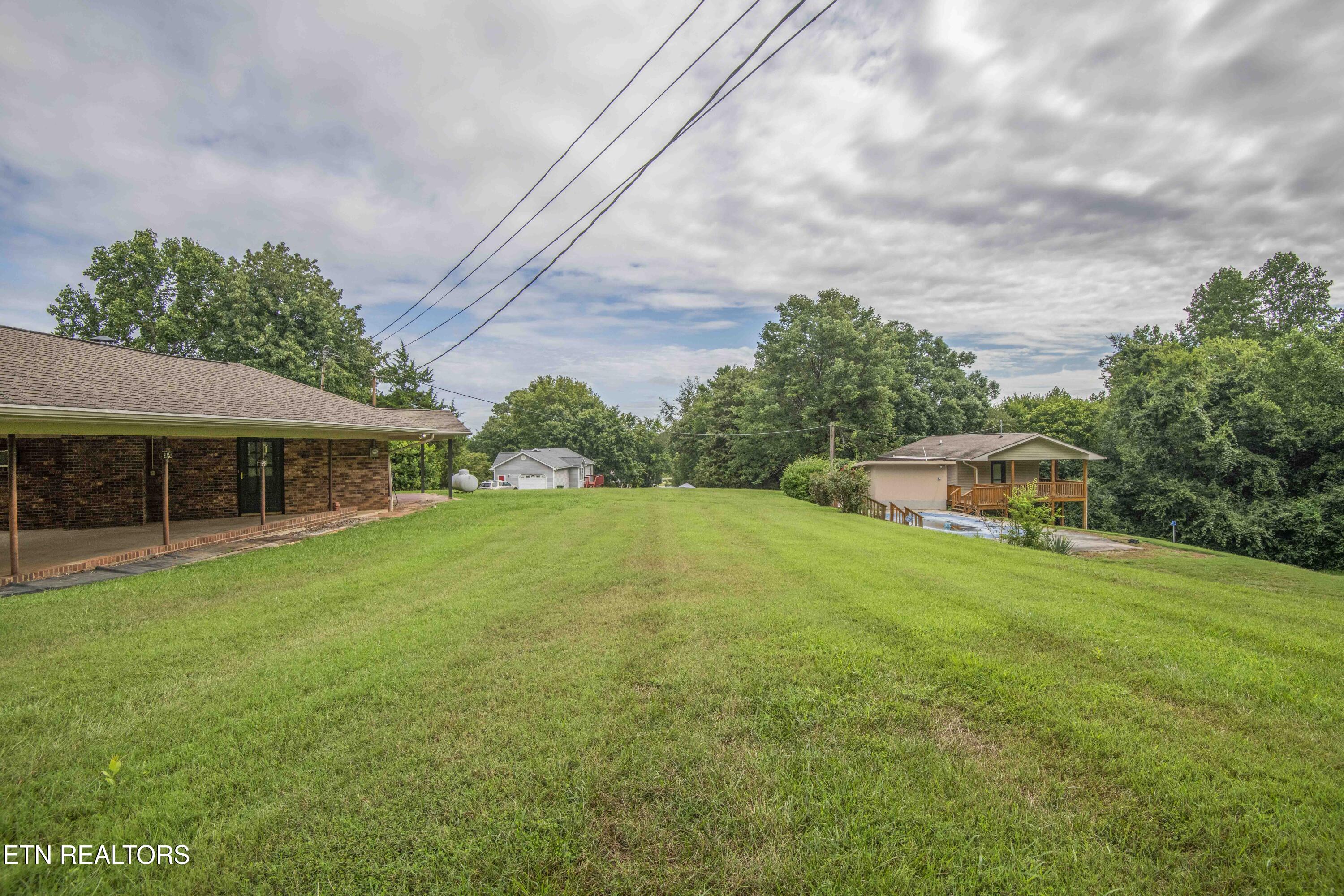 1732 Maplecrest Drive Louisville TN 37777