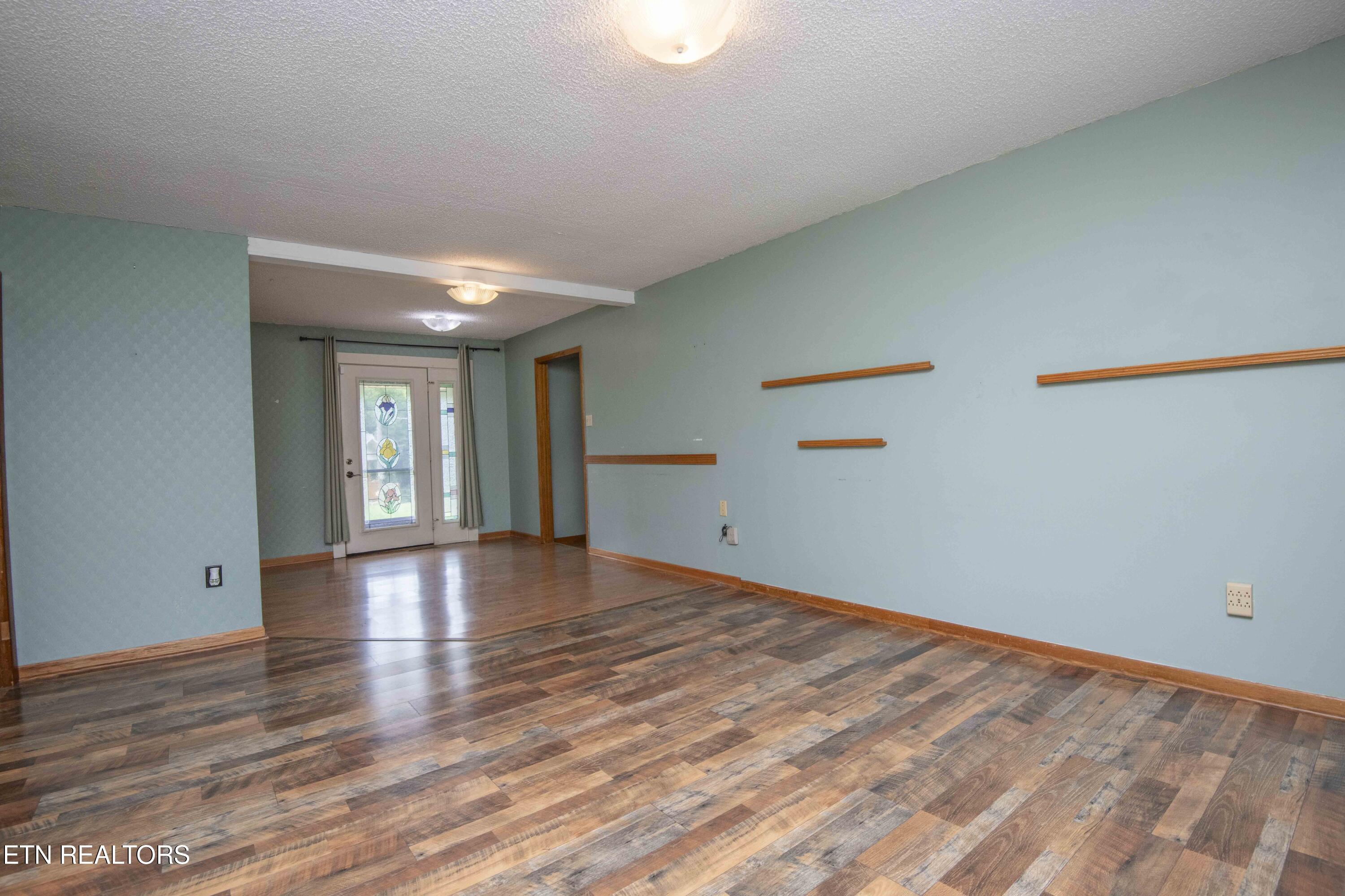1732 Maplecrest Drive Louisville TN 37777