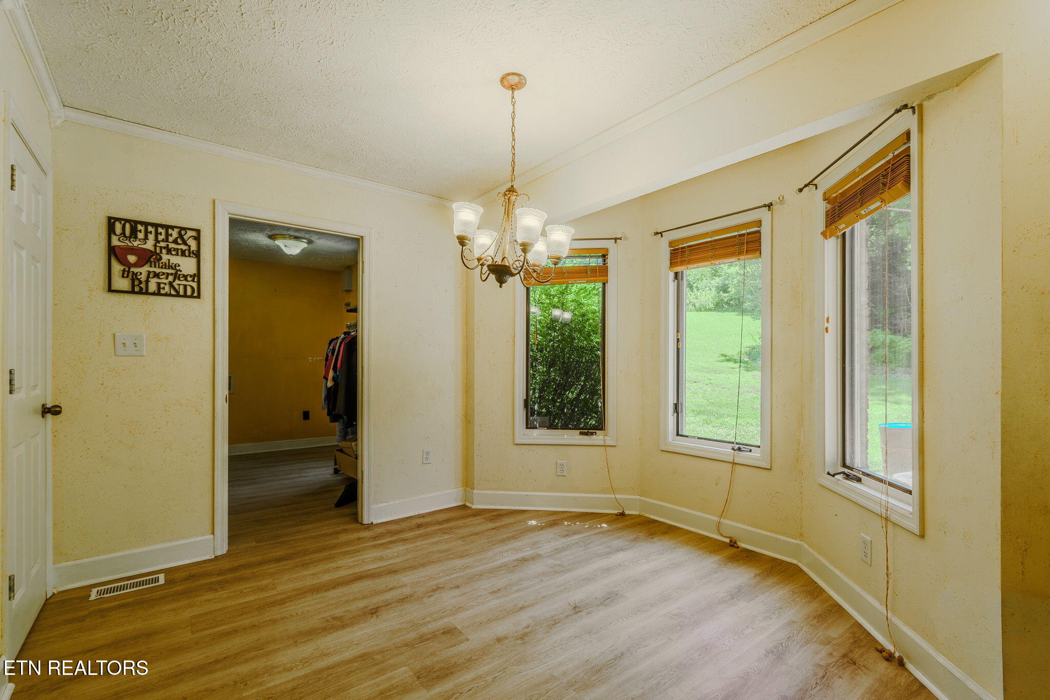 940 Hilltop Lane Kodak TN 37764