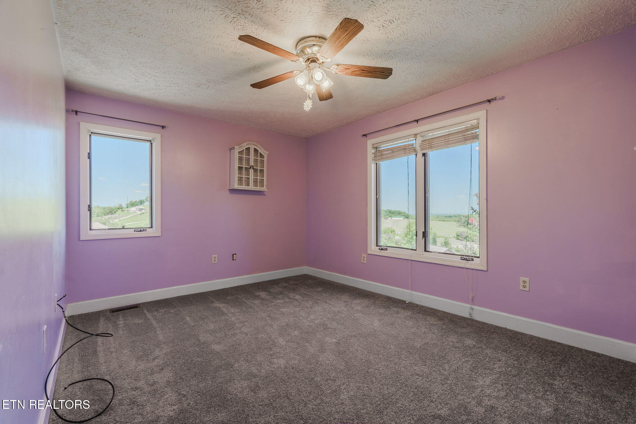 940 Hilltop Lane Kodak TN 37764