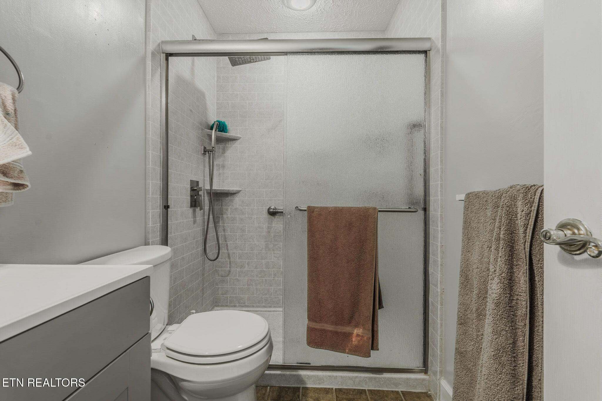 940 Hilltop Lane Kodak TN 37764