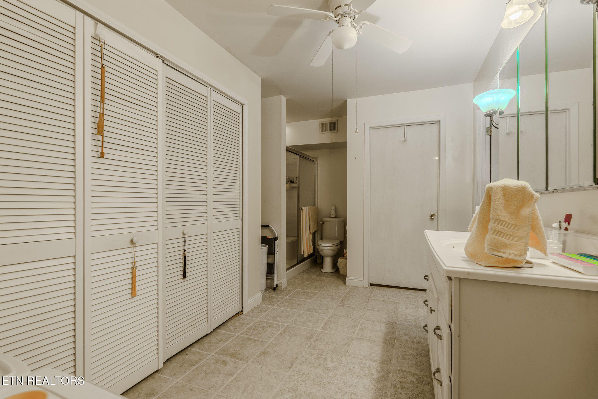 940 Hilltop Lane Kodak TN 37764