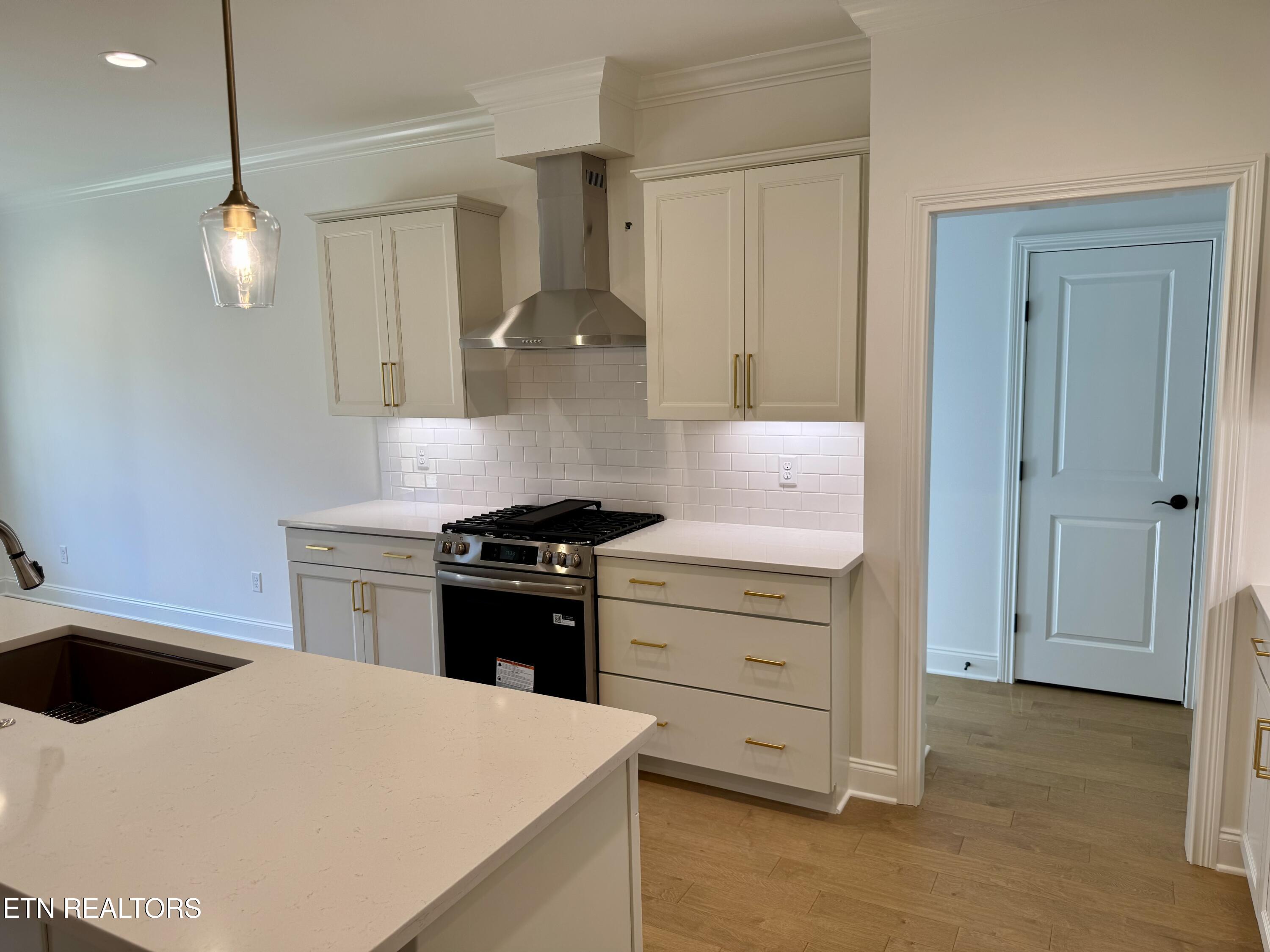 1128 Chardonnay Lane Knoxville TN 37932