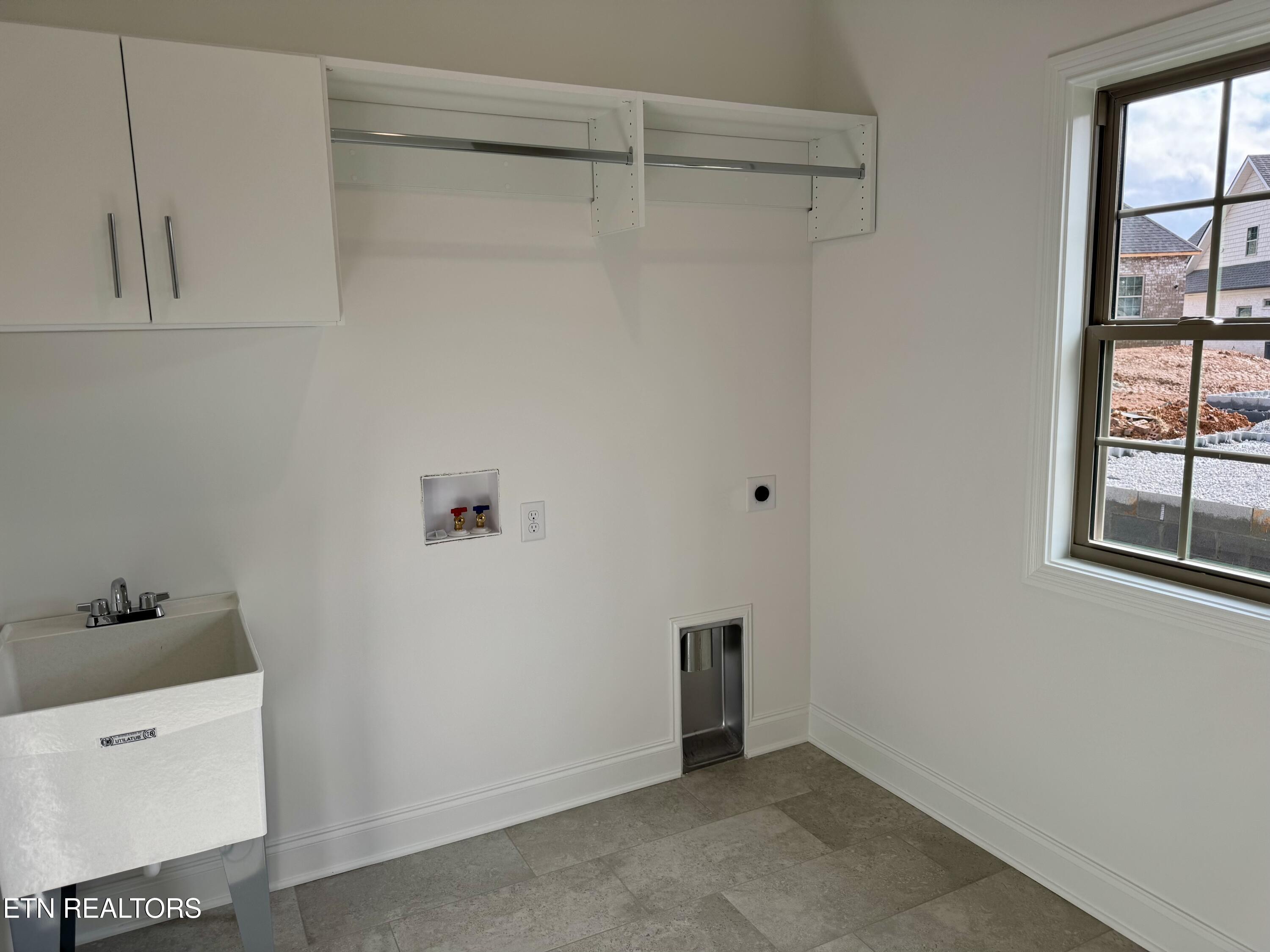 1128 Chardonnay Lane Knoxville TN 37932