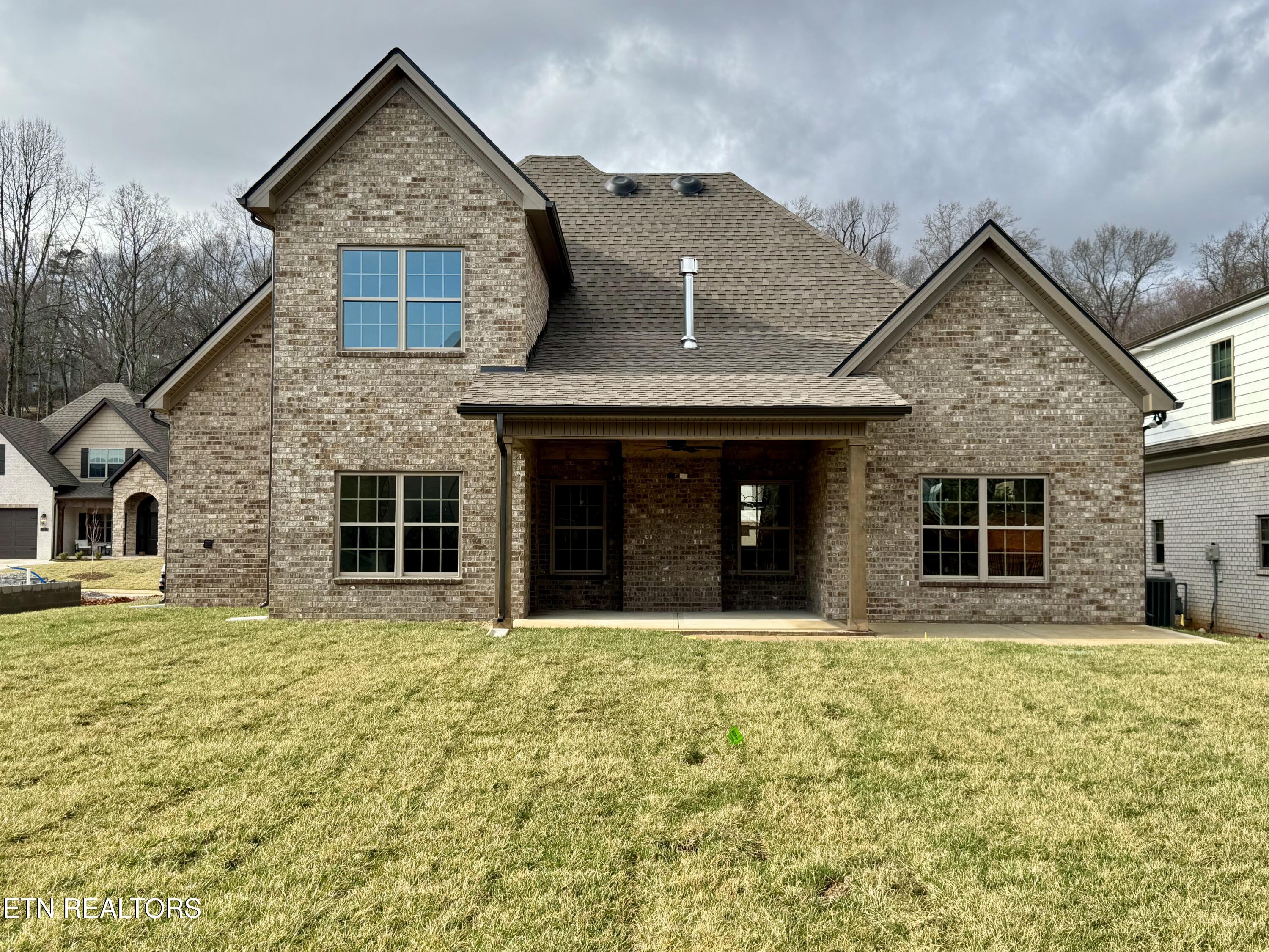 1128 Chardonnay Lane Knoxville TN 37932