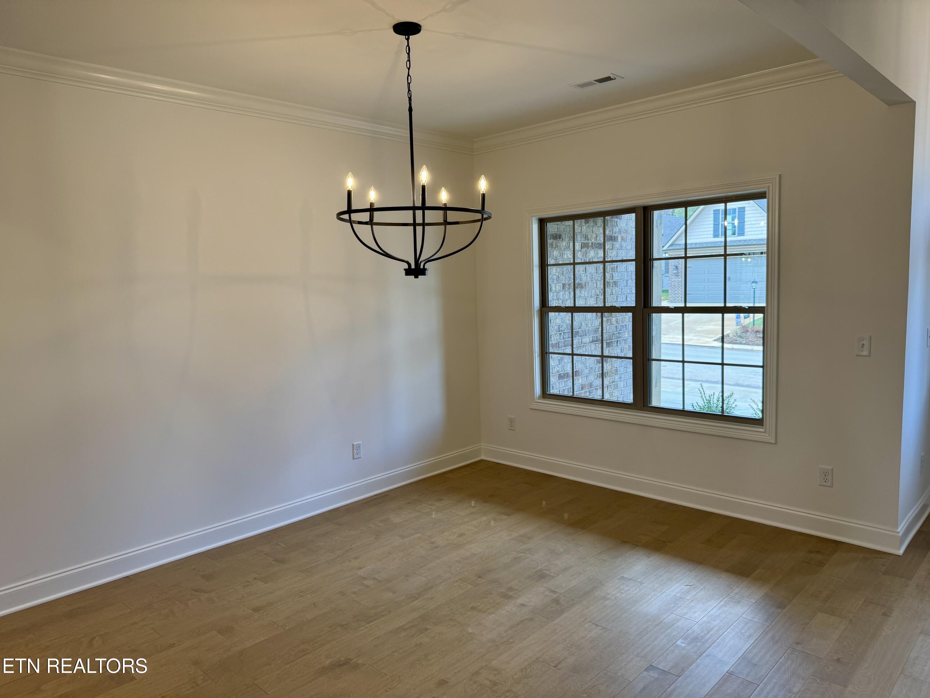 1128 Chardonnay Lane Knoxville TN 37932