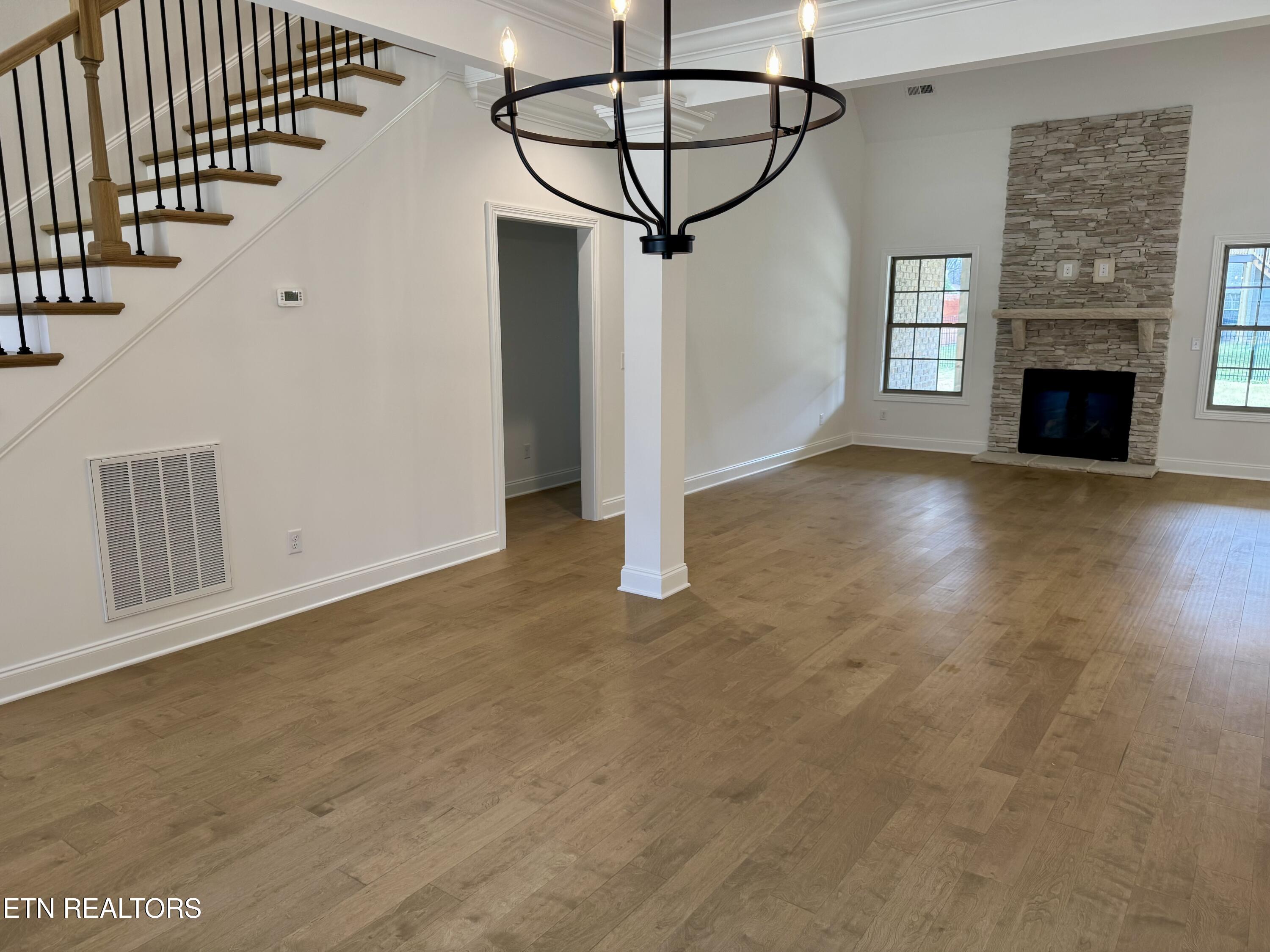 1128 Chardonnay Lane Knoxville TN 37932