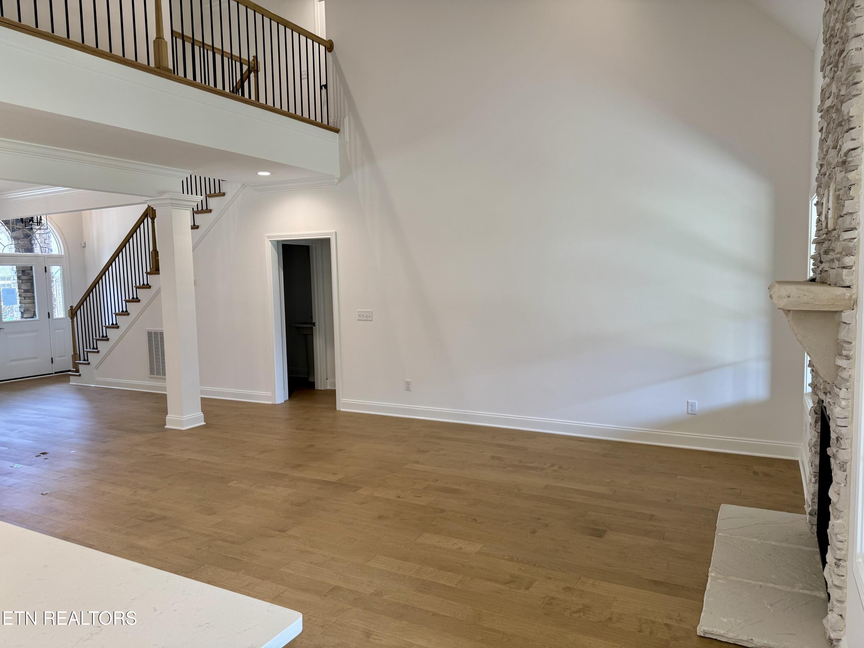 1128 Chardonnay Lane Knoxville TN 37932