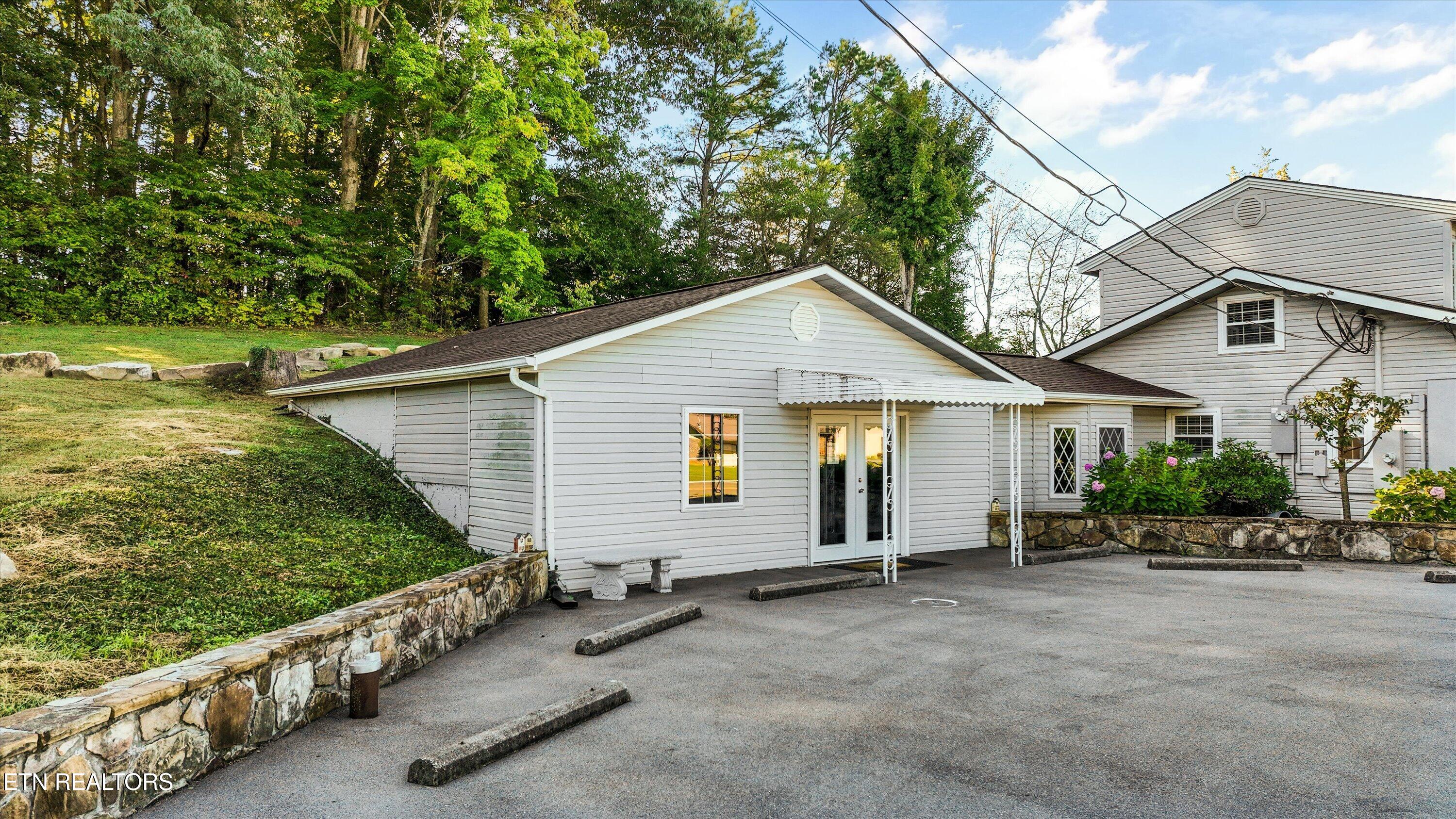 2805 Old Newport Highway Sevierville TN 37876