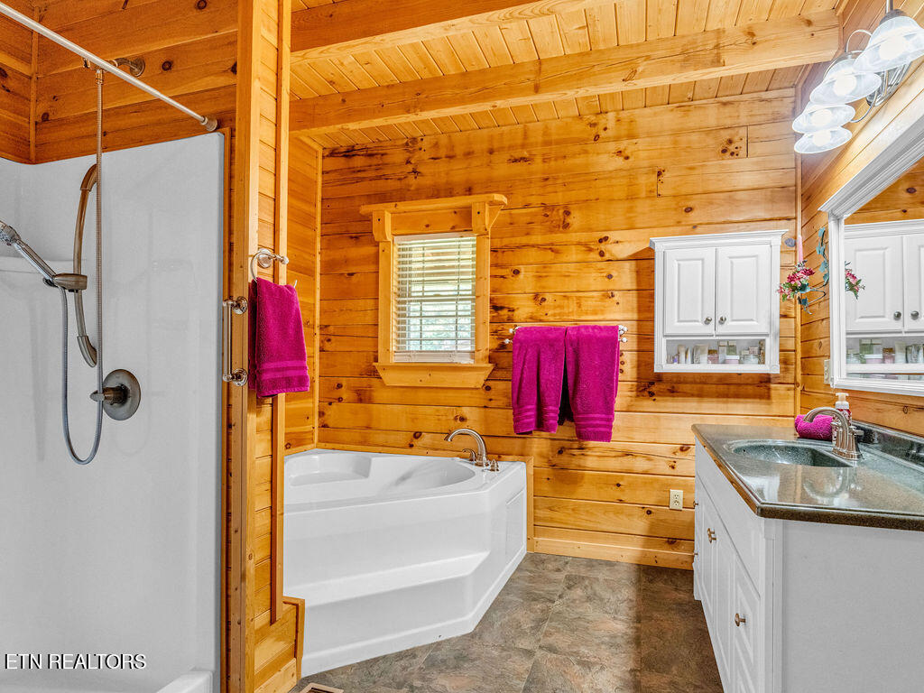 478 Mason Road Madisonville TN 37354