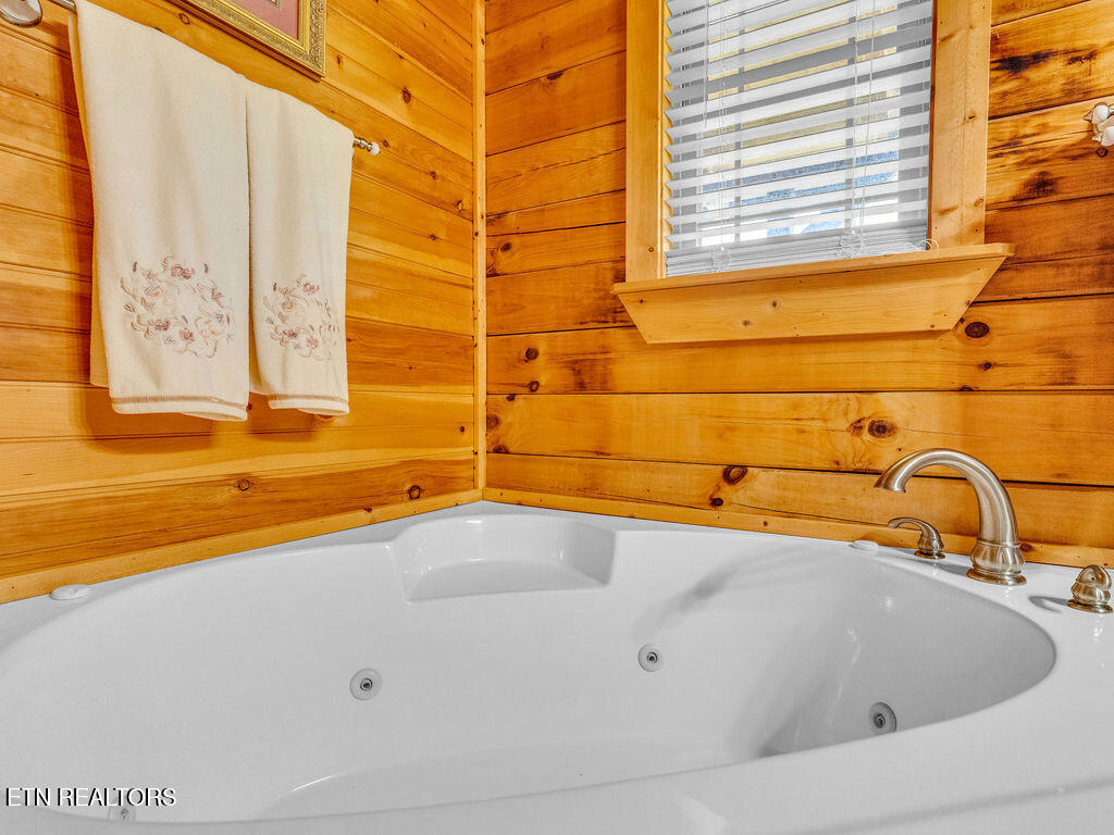 478 Mason Road Madisonville TN 37354