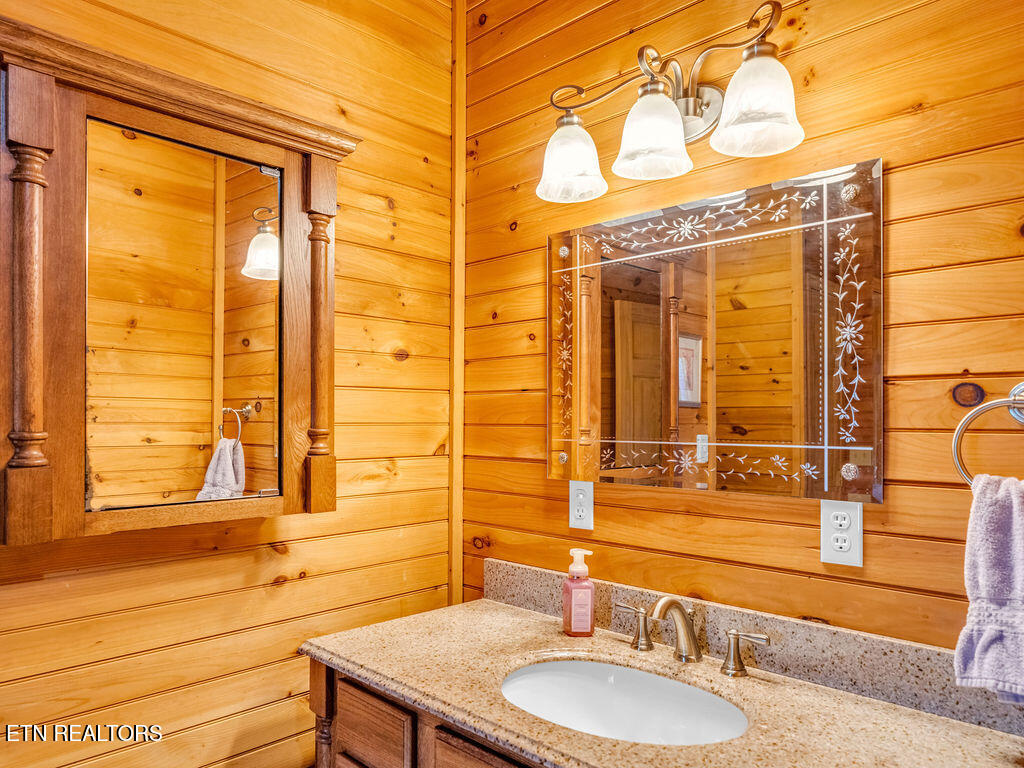 478 Mason Road Madisonville TN 37354